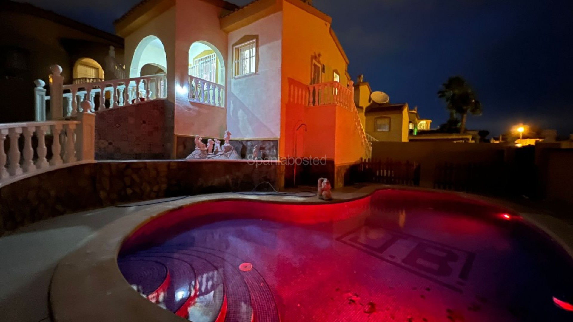 Resale - Villa -
Ciudad Quesada