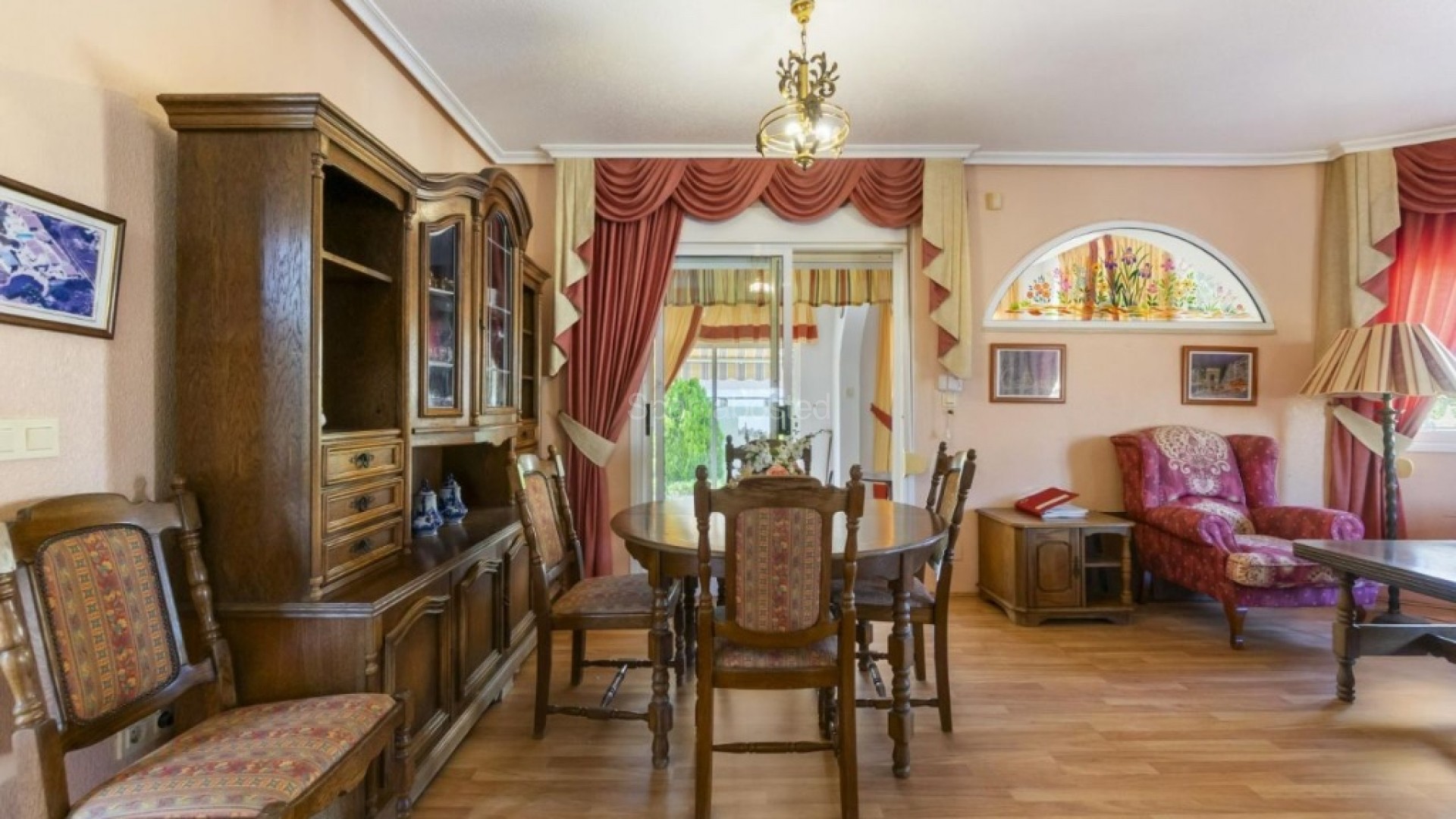 Resale - Villa -
Ciudad Quesada