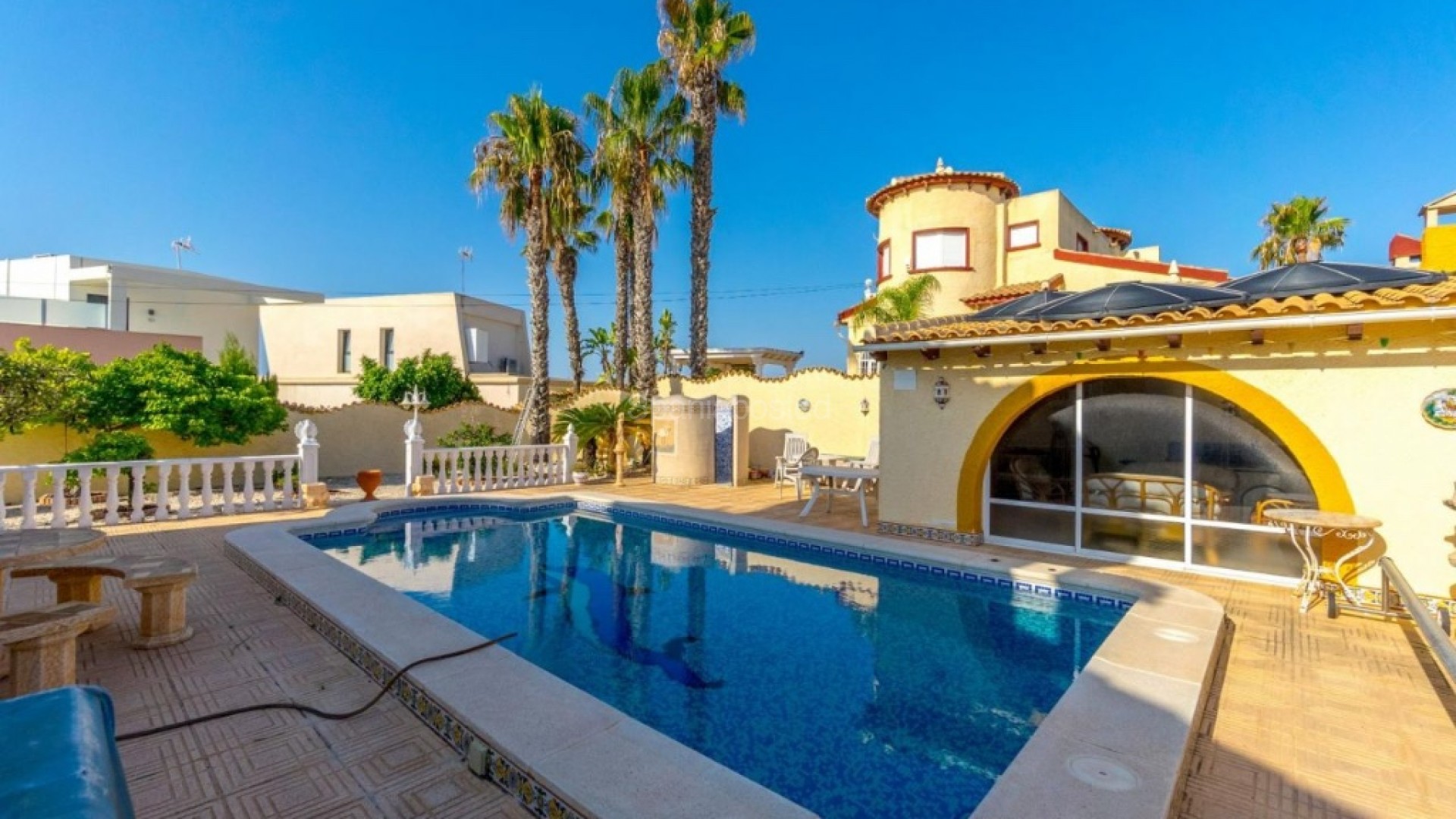 Resale - Villa -
Ciudad Quesada