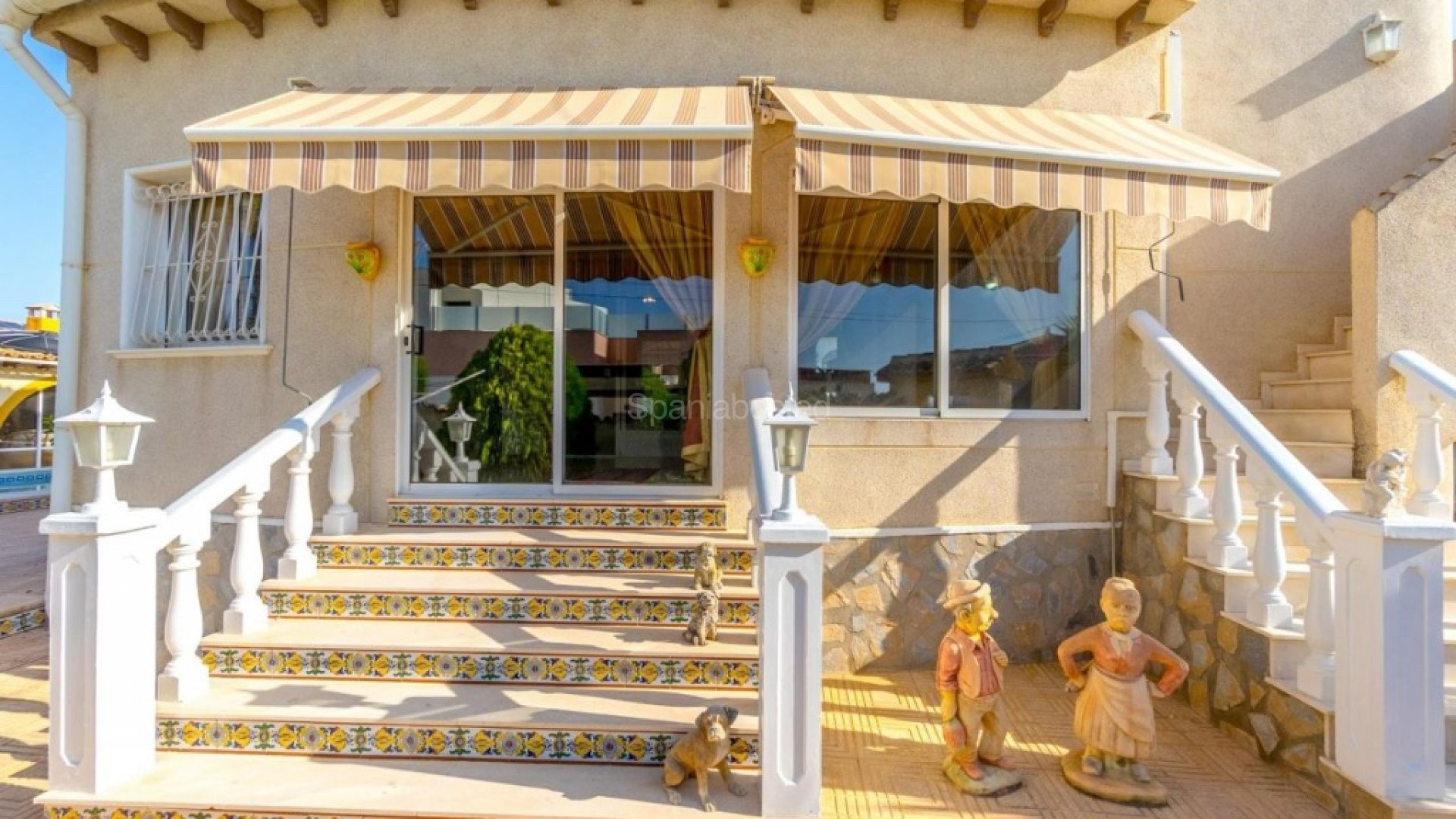 Resale - Villa -
Ciudad Quesada