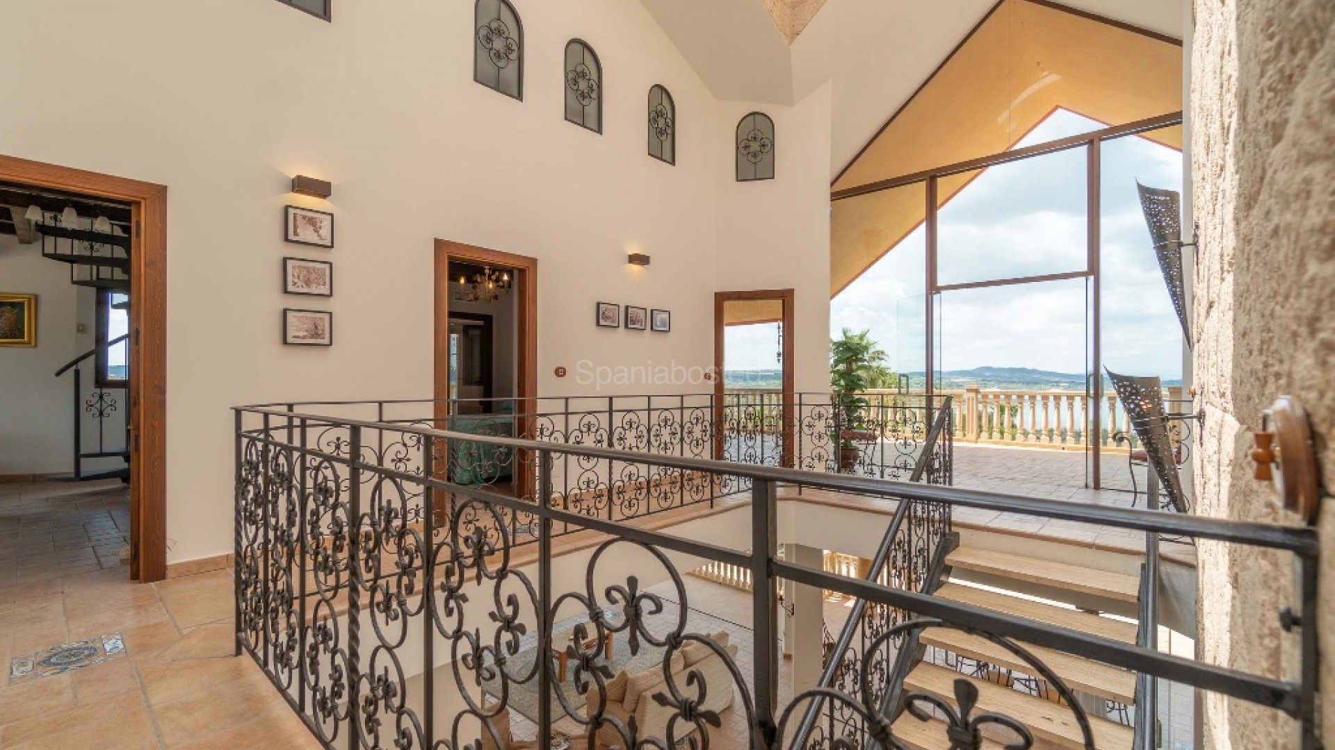 Resale - Villa -
Costa Blanca - Orihuela Costa