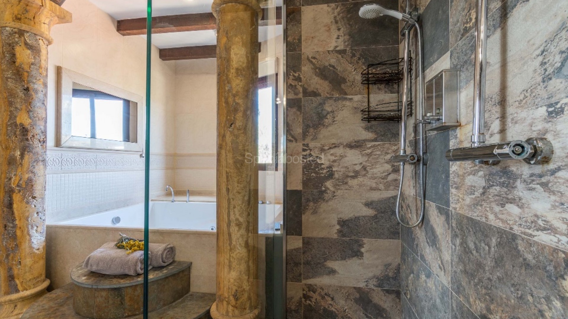 Resale - Villa -
Costa Blanca - Orihuela Costa