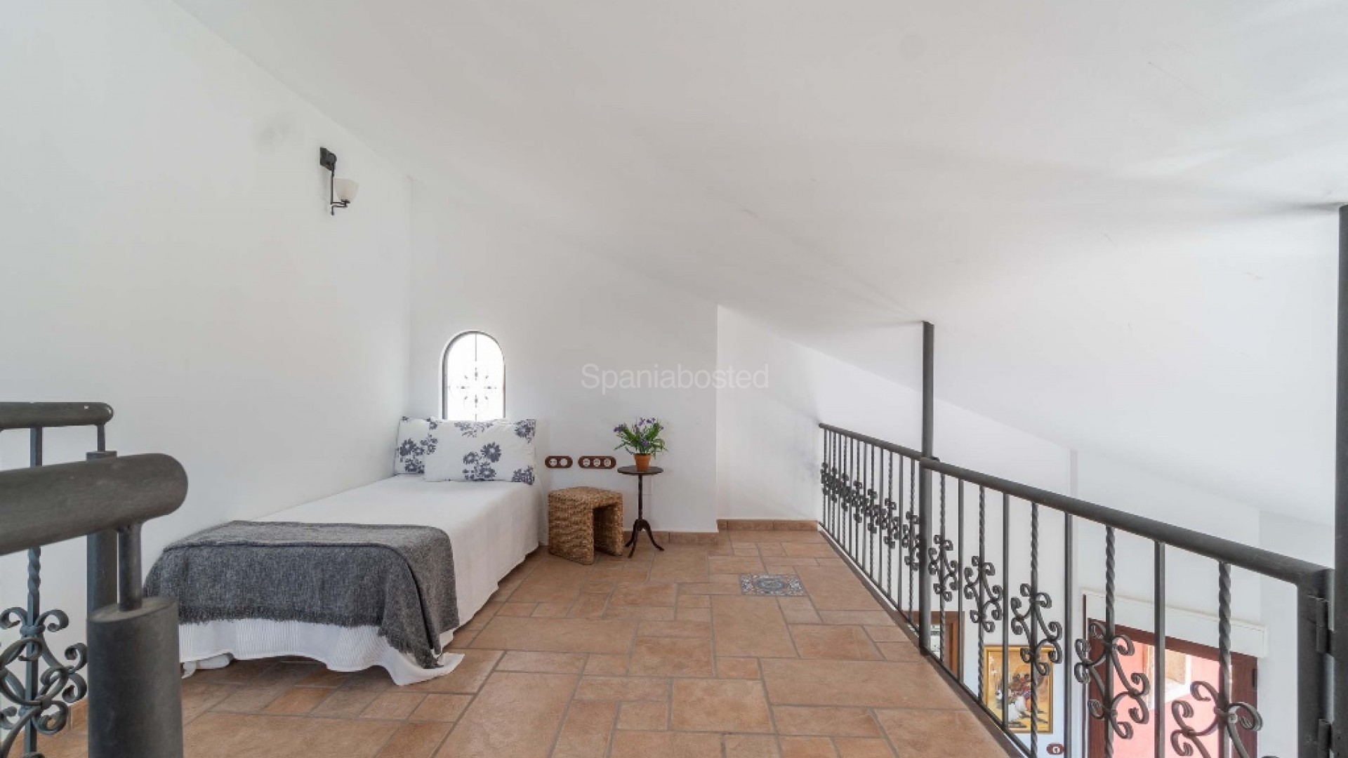 Resale - Villa -
Costa Blanca - Orihuela Costa