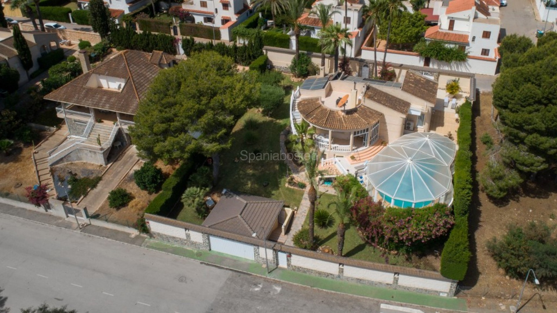 Resale - Villa -
Dehesa de Campoamor - Campoamor