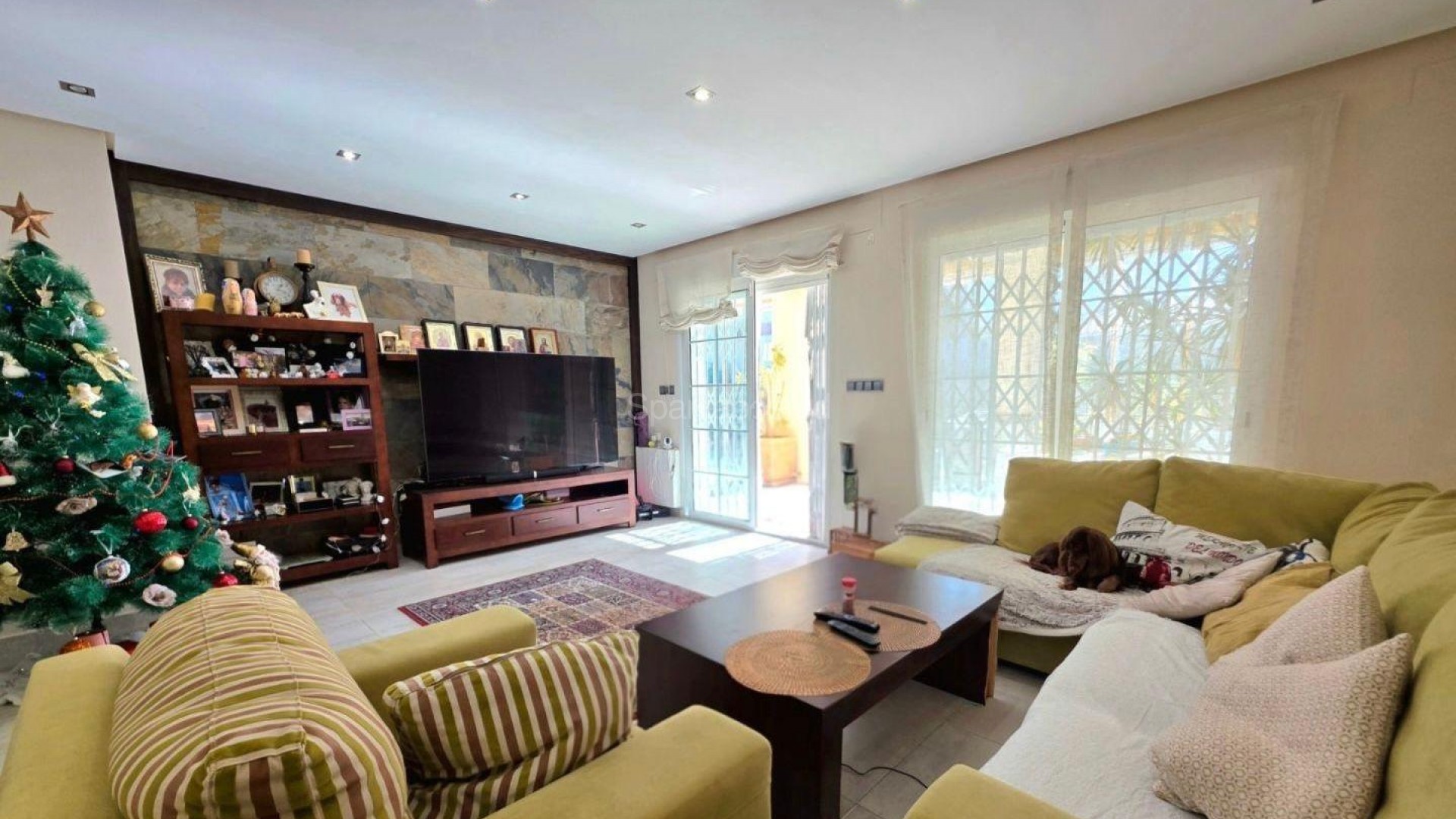 Resale - Villa -
Dehesa de campoamor - Campoamor