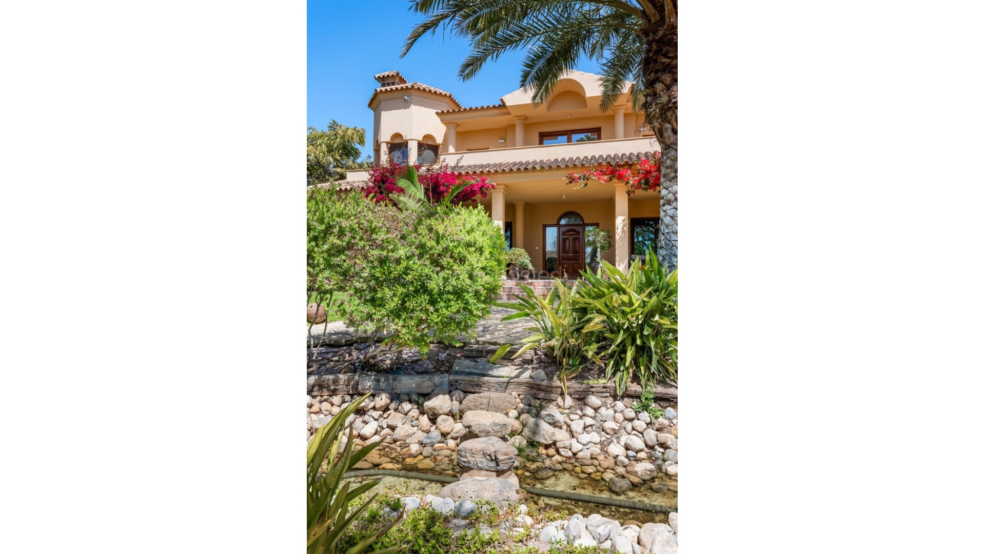 Resale - Villa -
Elche/Elx