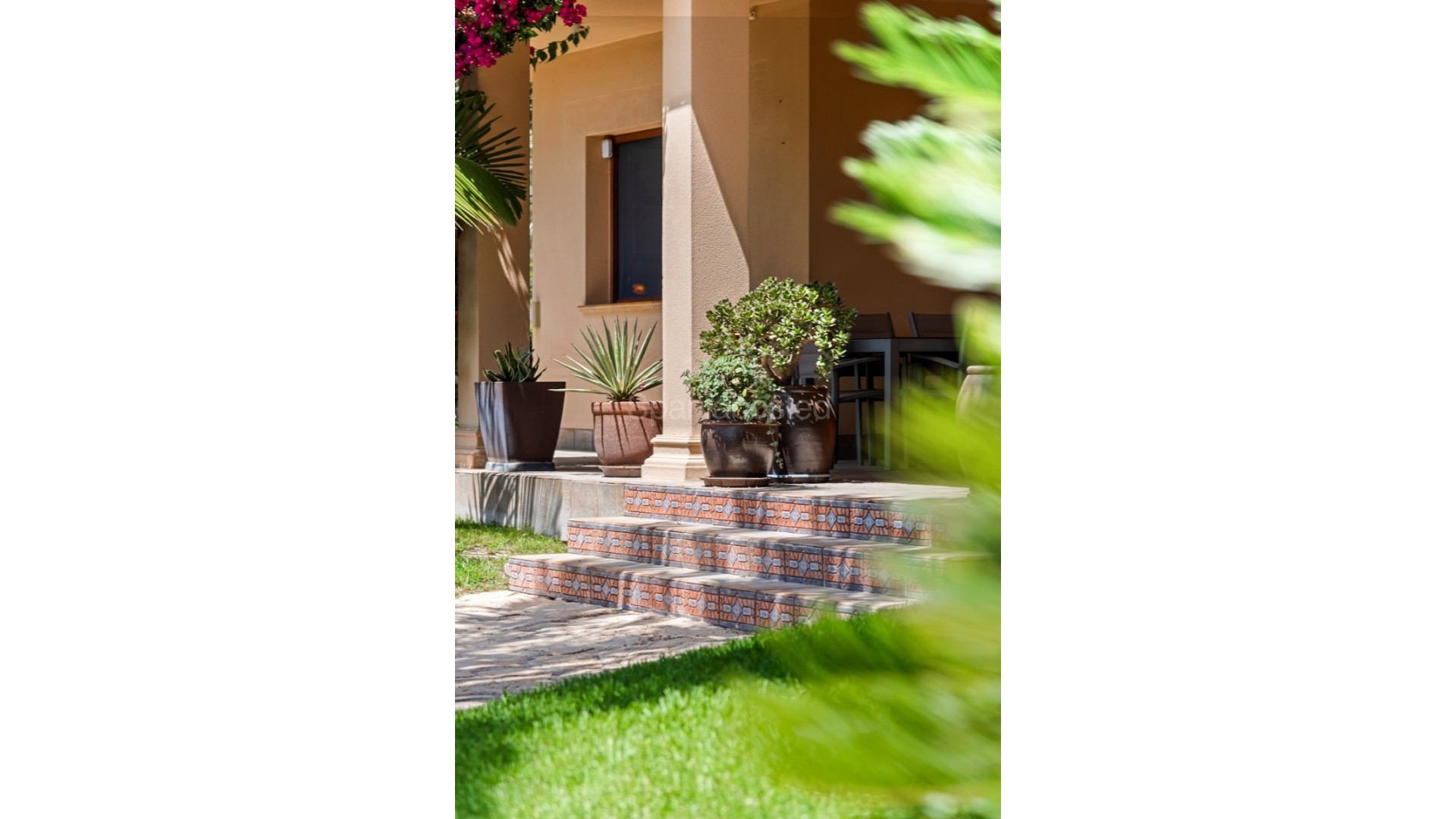 Resale - Villa -
Elche/Elx