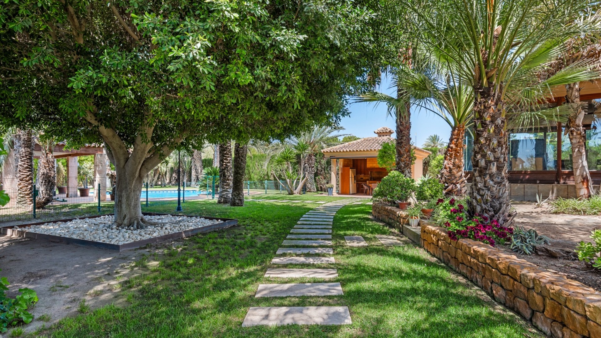 Resale - Villa -
Elche/Elx