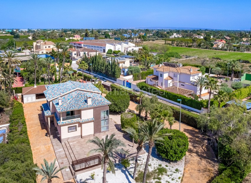 Resale - Villa -
Elche/Elx