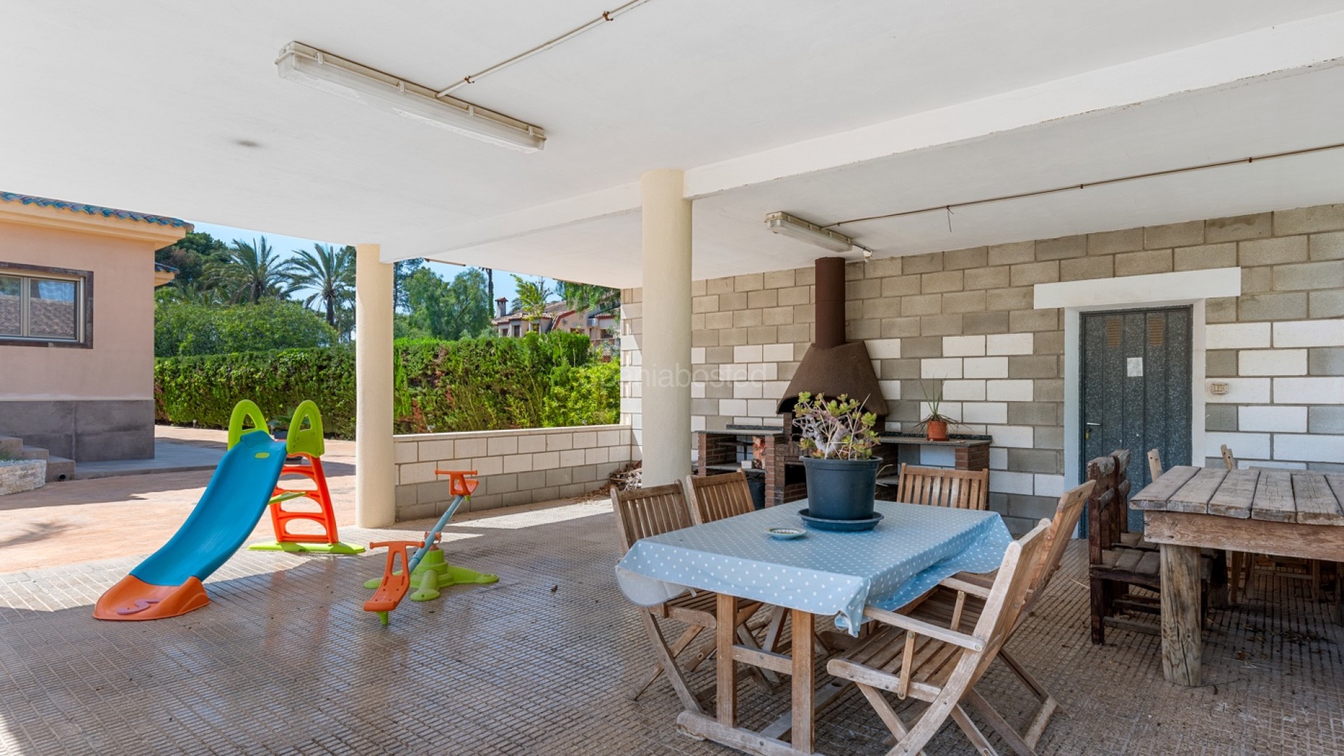 Resale - Villa -
Elche/Elx