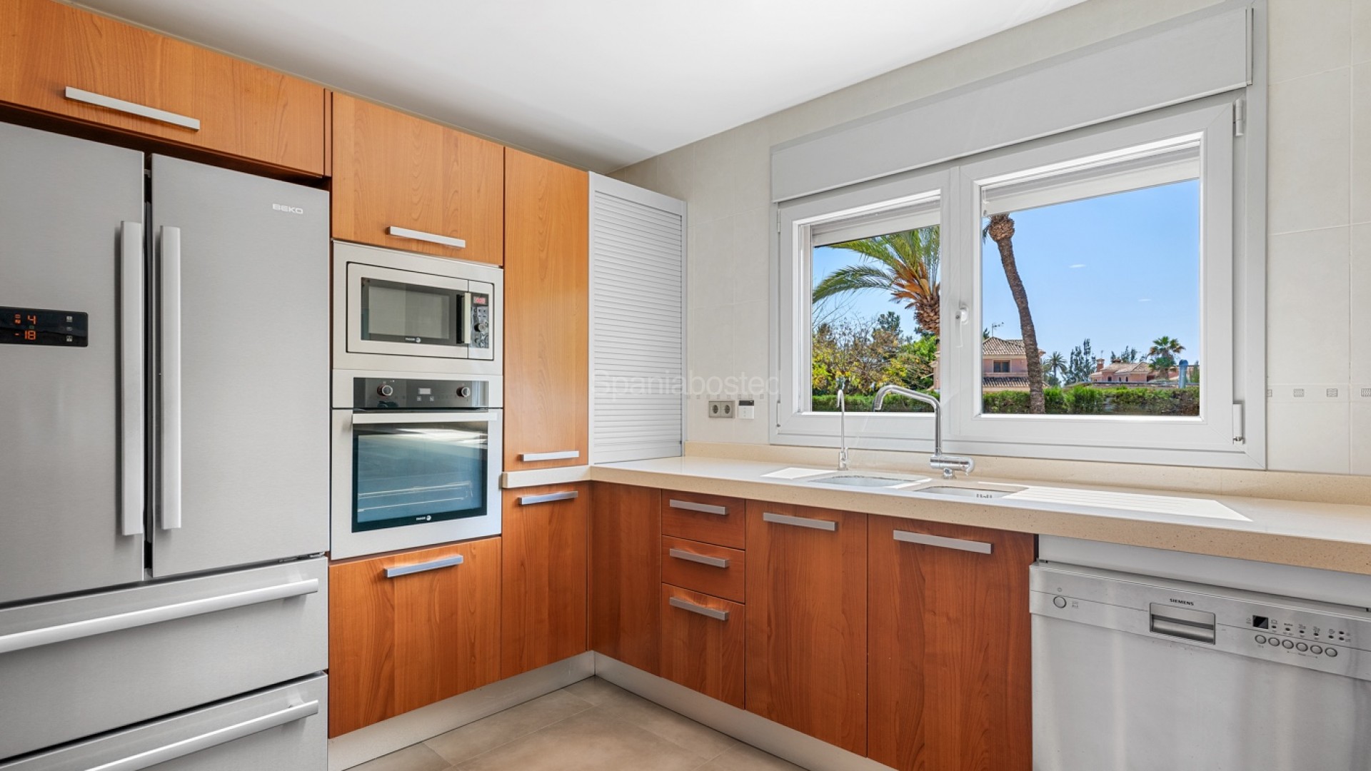 Resale - Villa -
Elche/Elx