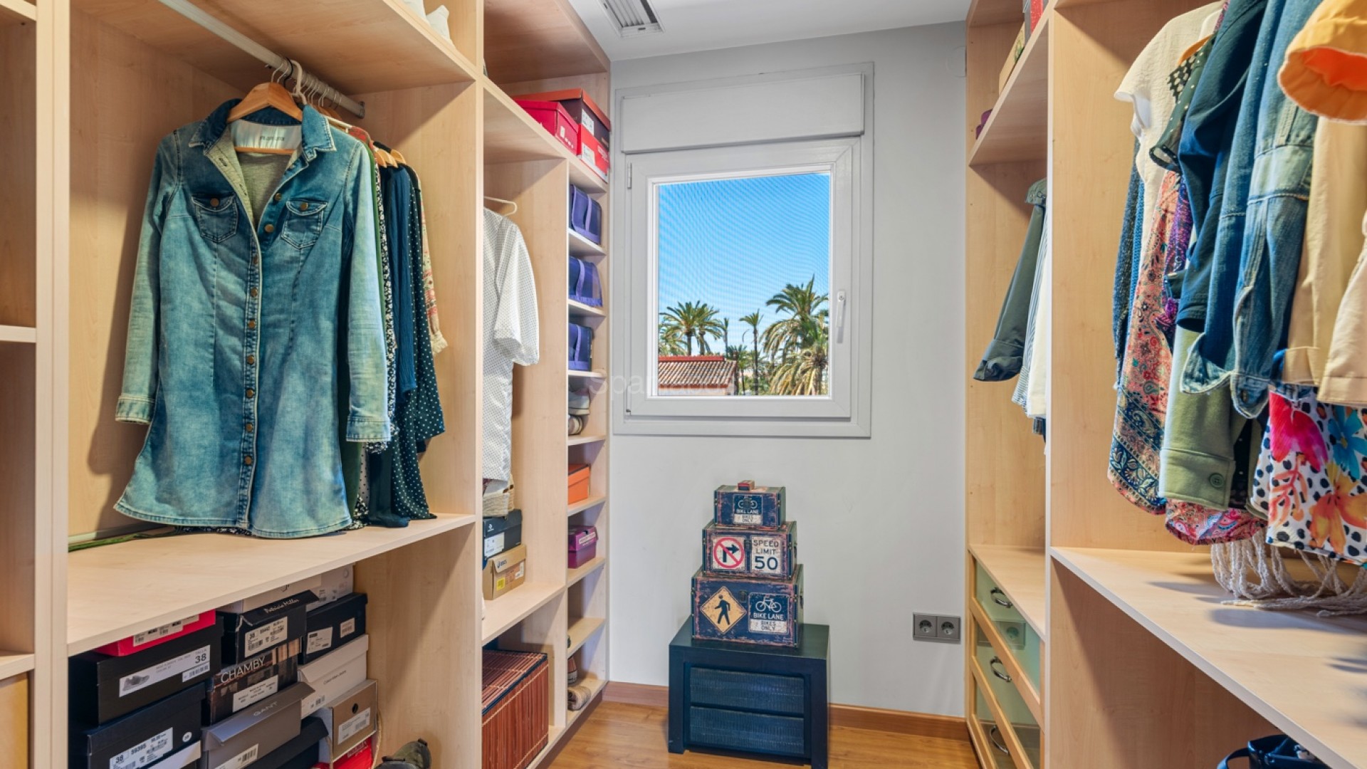 Resale - Villa -
Elche/Elx