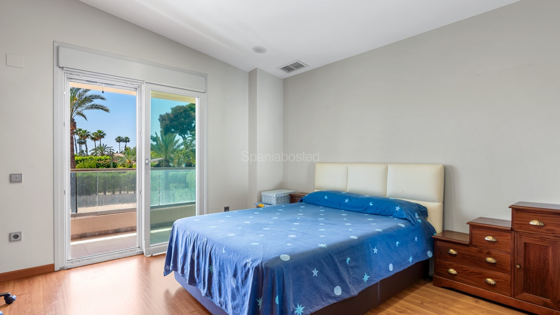 Resale - Villa -
Elche/Elx