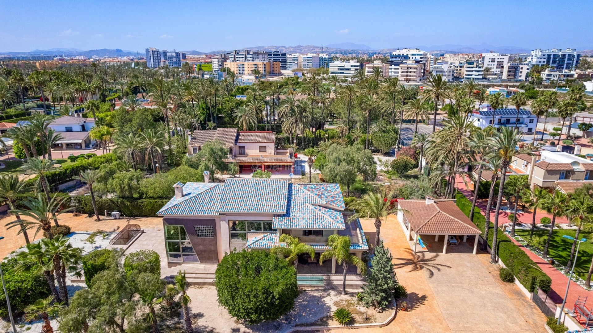 Resale - Villa -
Elche/Elx