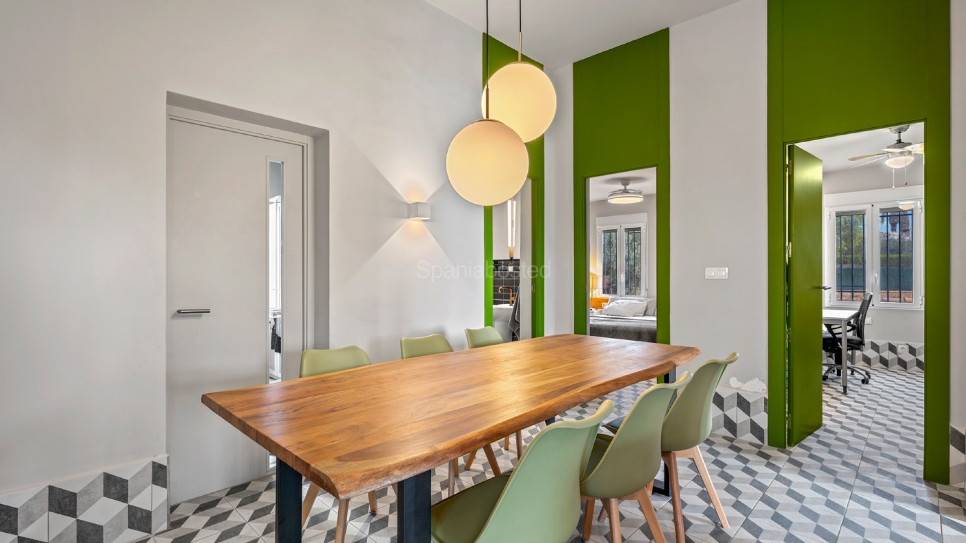 Resale - Villa -
Elche/Elx