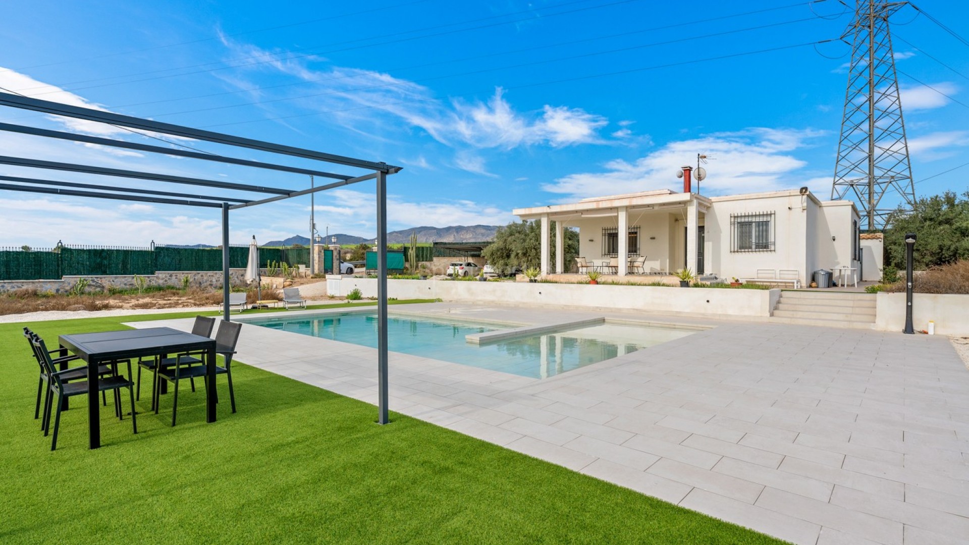 Resale - Villa -
Elche/Elx