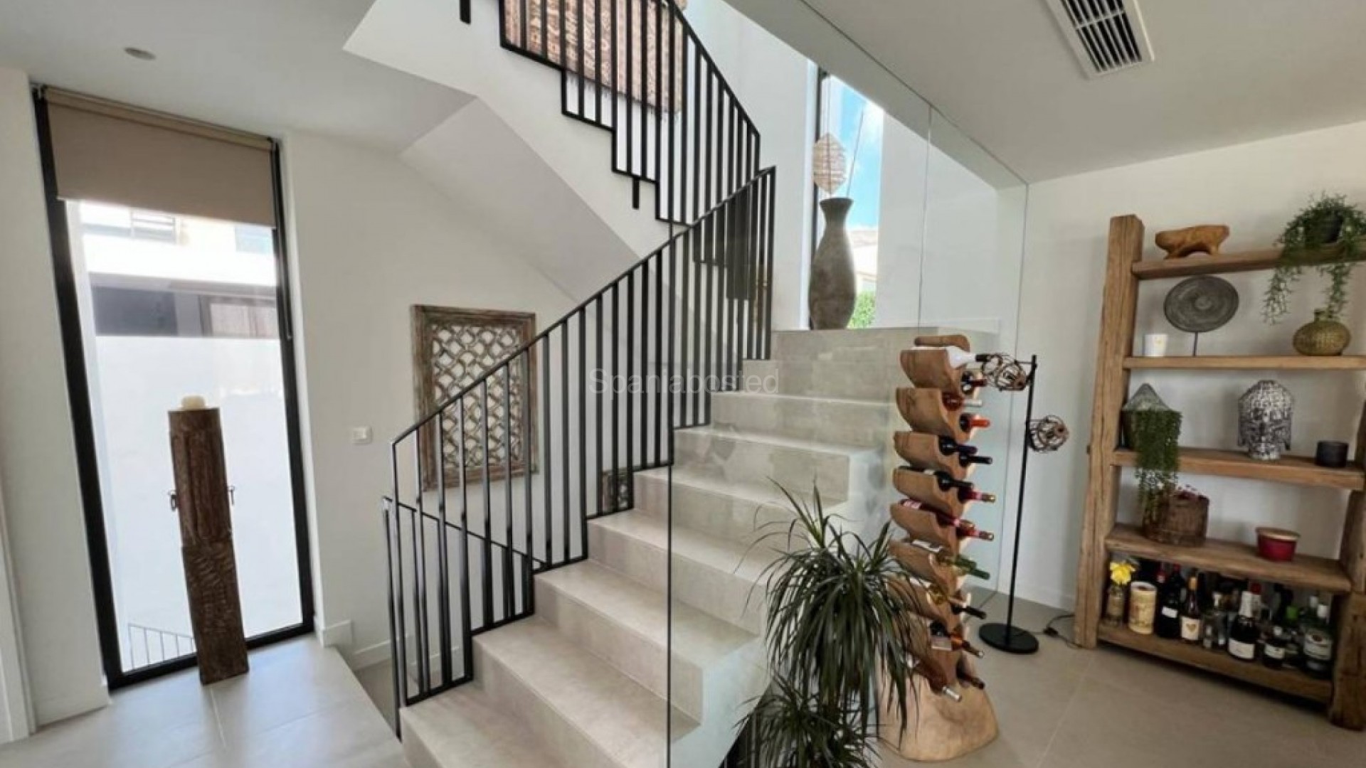 Resale - Villa -
Finestrat