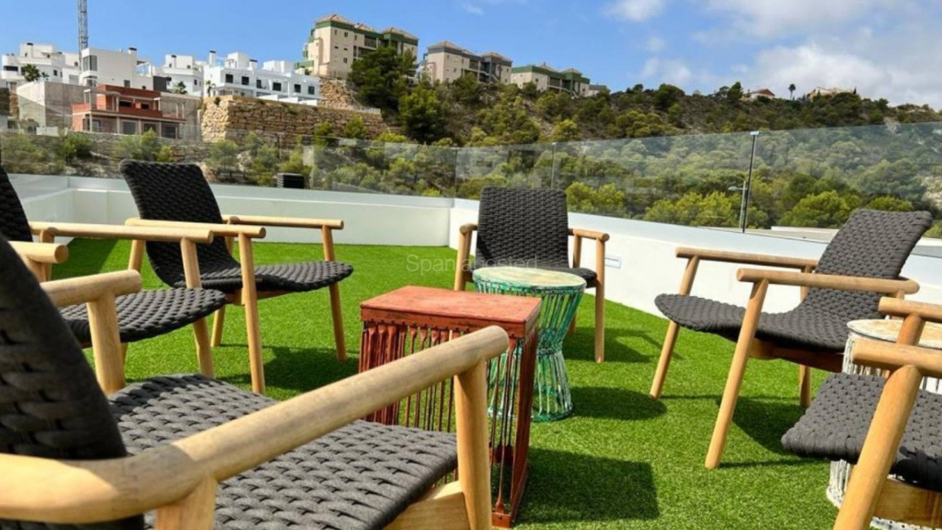 Resale - Villa -
Finestrat