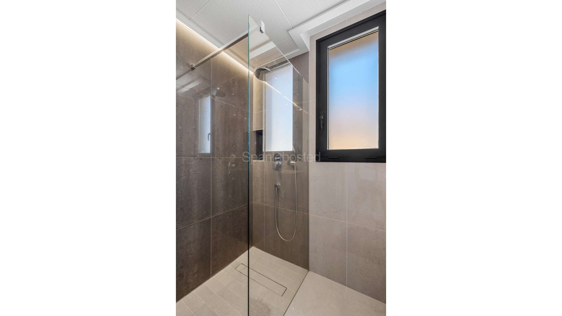 Resale - Villa -
Guardamar del Segura