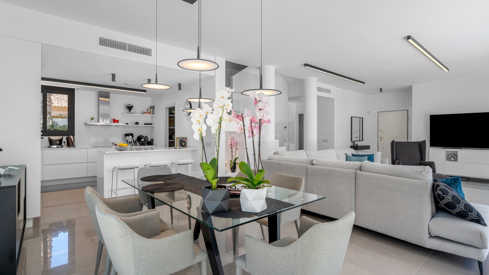 Resale - Villa -
Guardamar del Segura