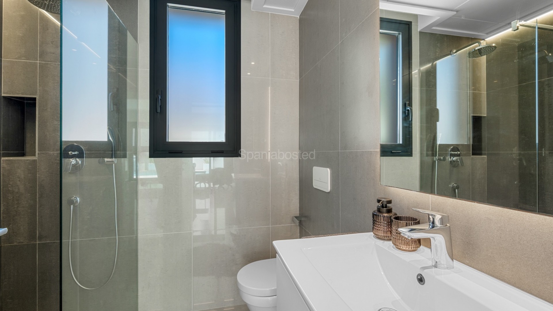 Resale - Villa -
Guardamar del Segura