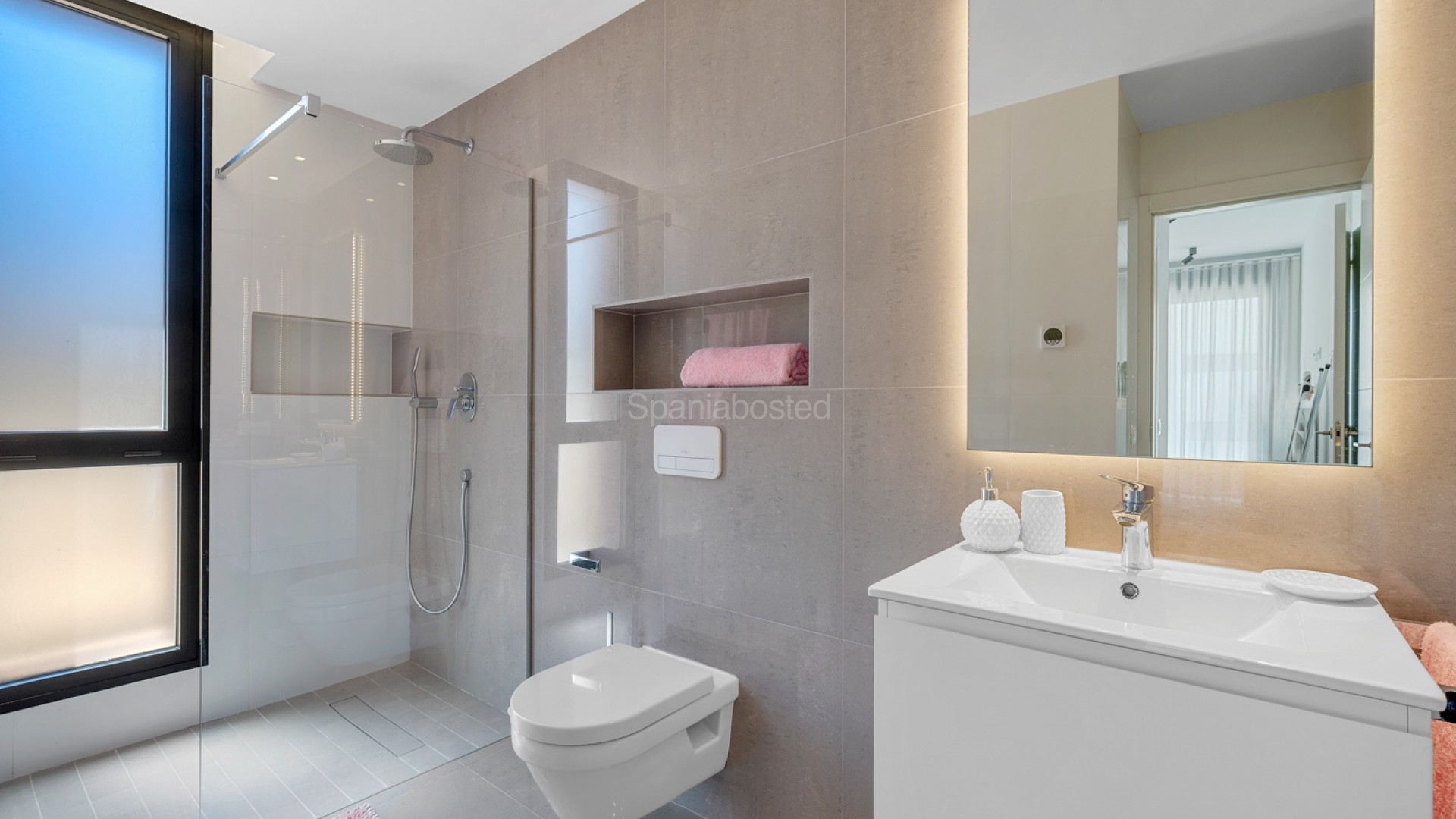 Resale - Villa -
Guardamar del Segura