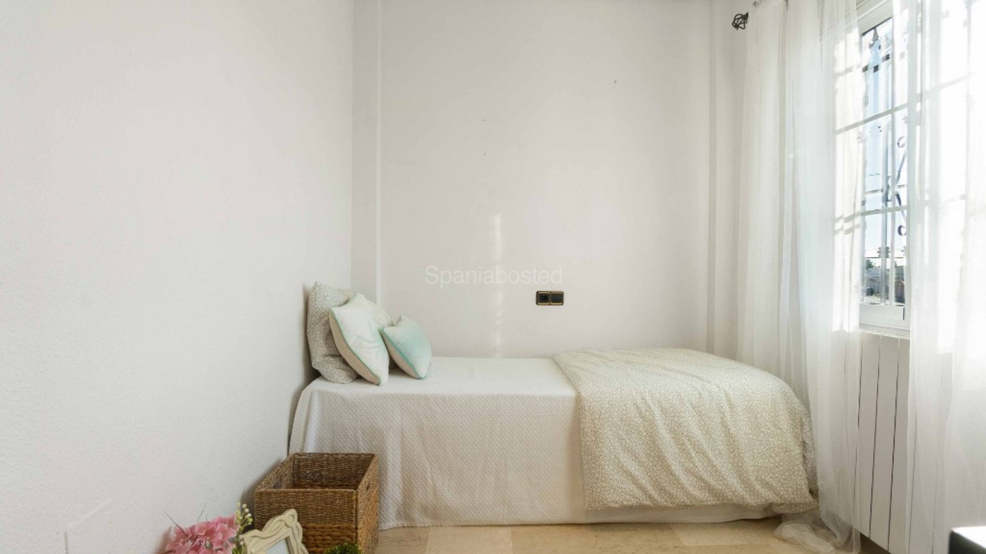 Resale - Villa -
La Florida