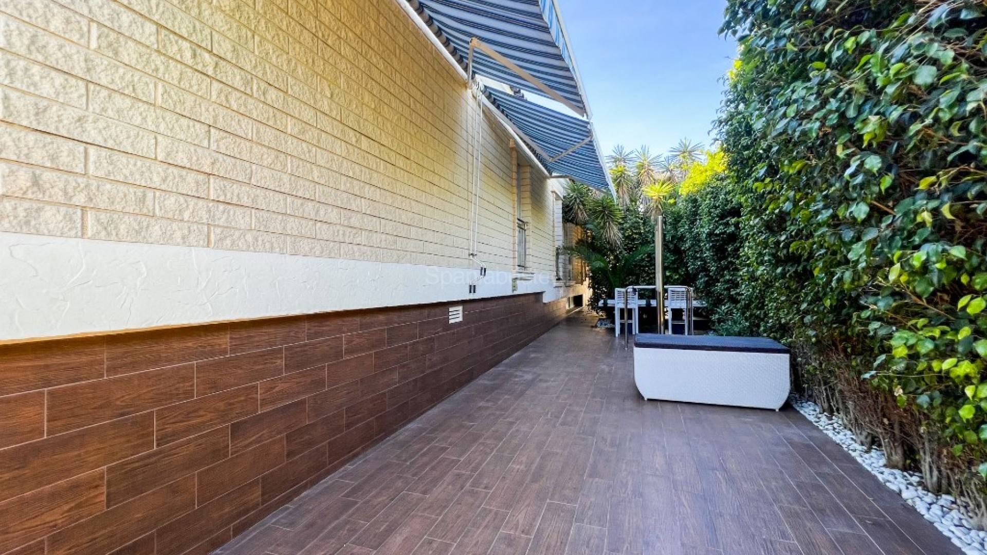 Resale - Villa -
La Mata