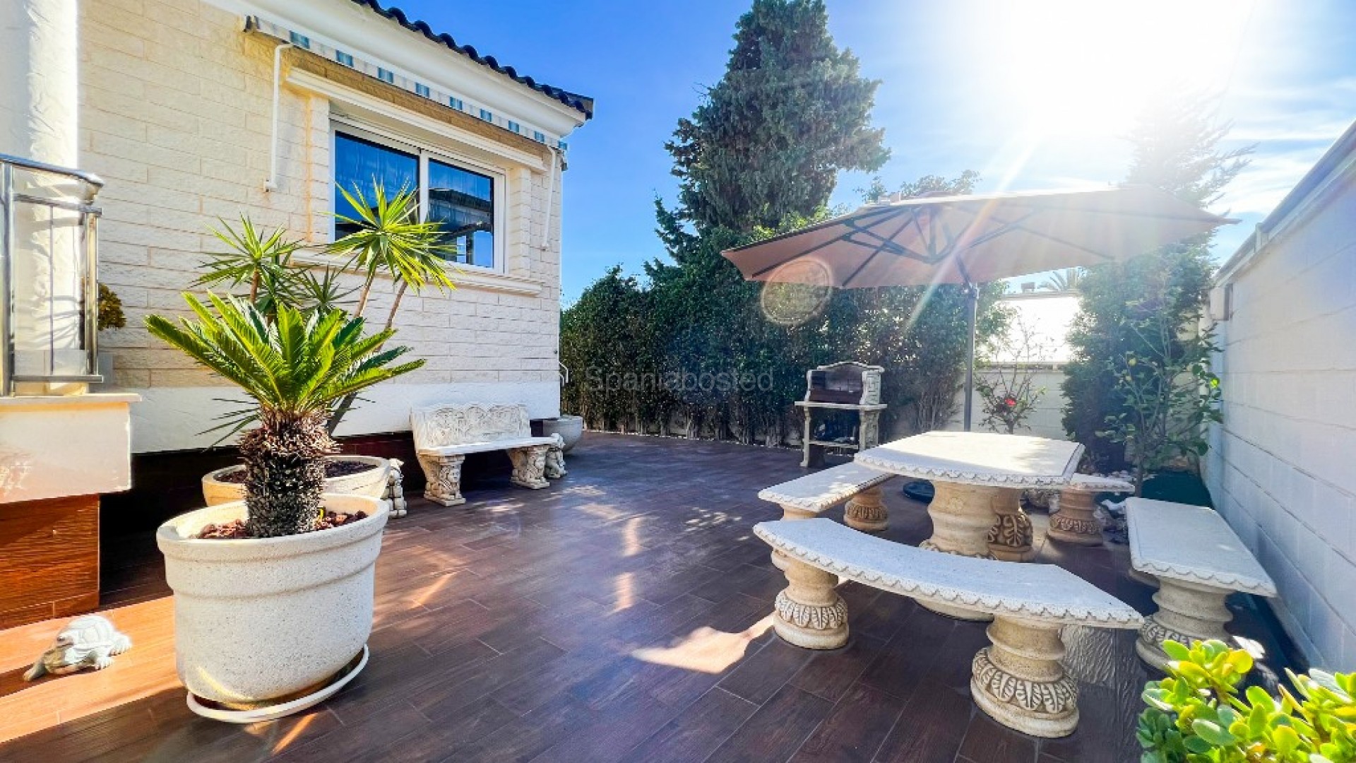 Resale - Villa -
La Mata