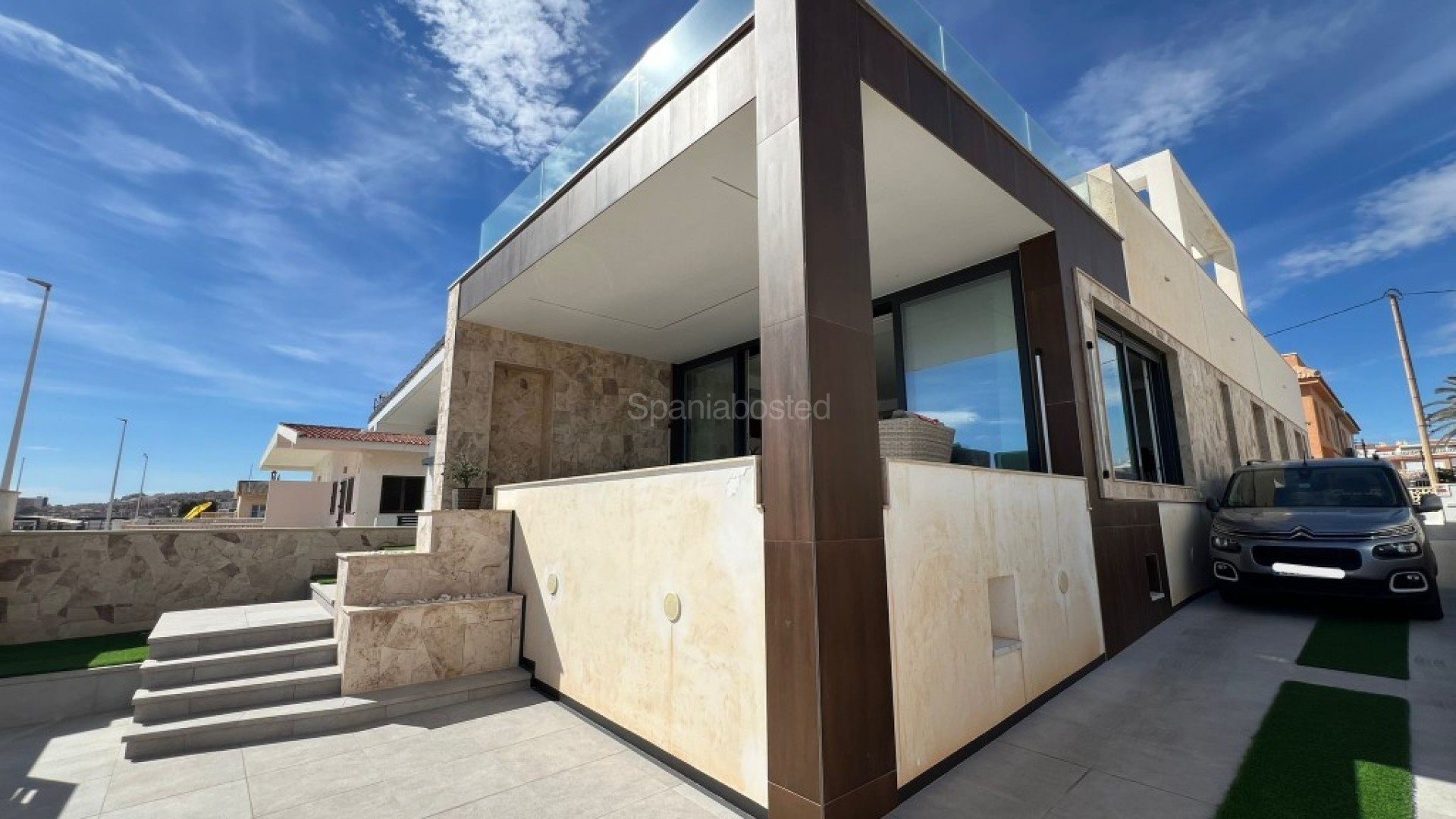 Resale - Villa -
La Mata