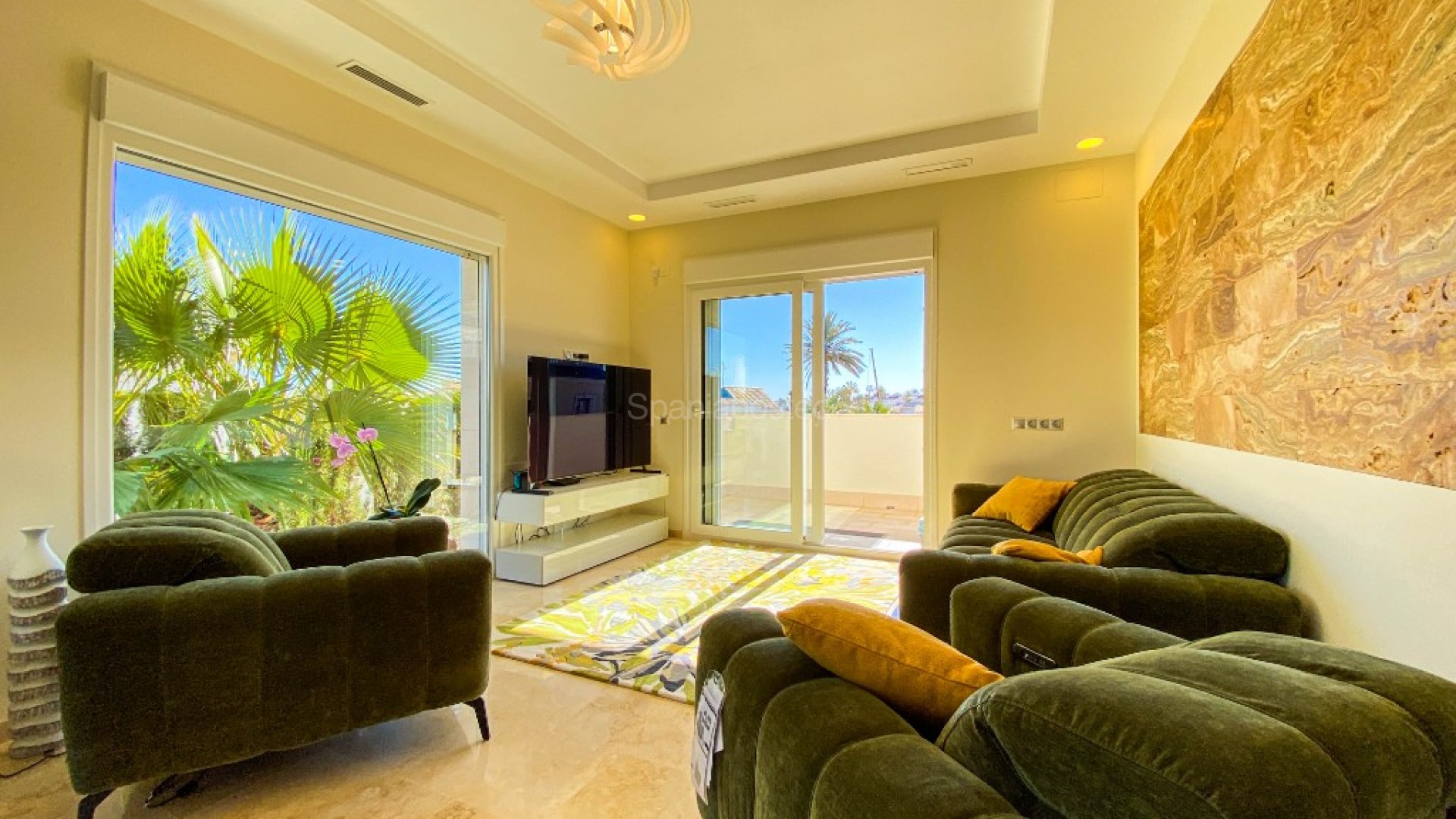 Resale - Villa -
La Zenia