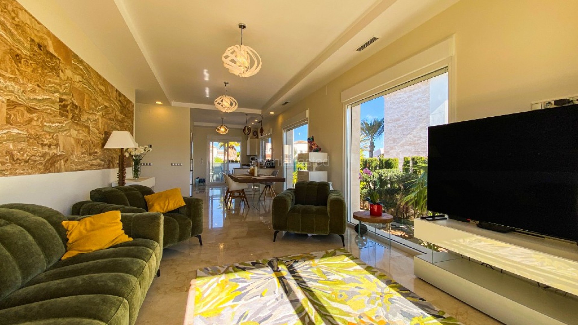 Resale - Villa -
La Zenia