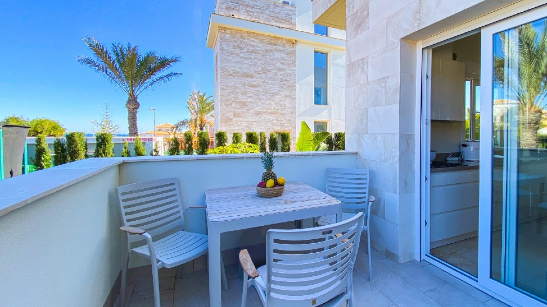 Resale - Villa -
La Zenia