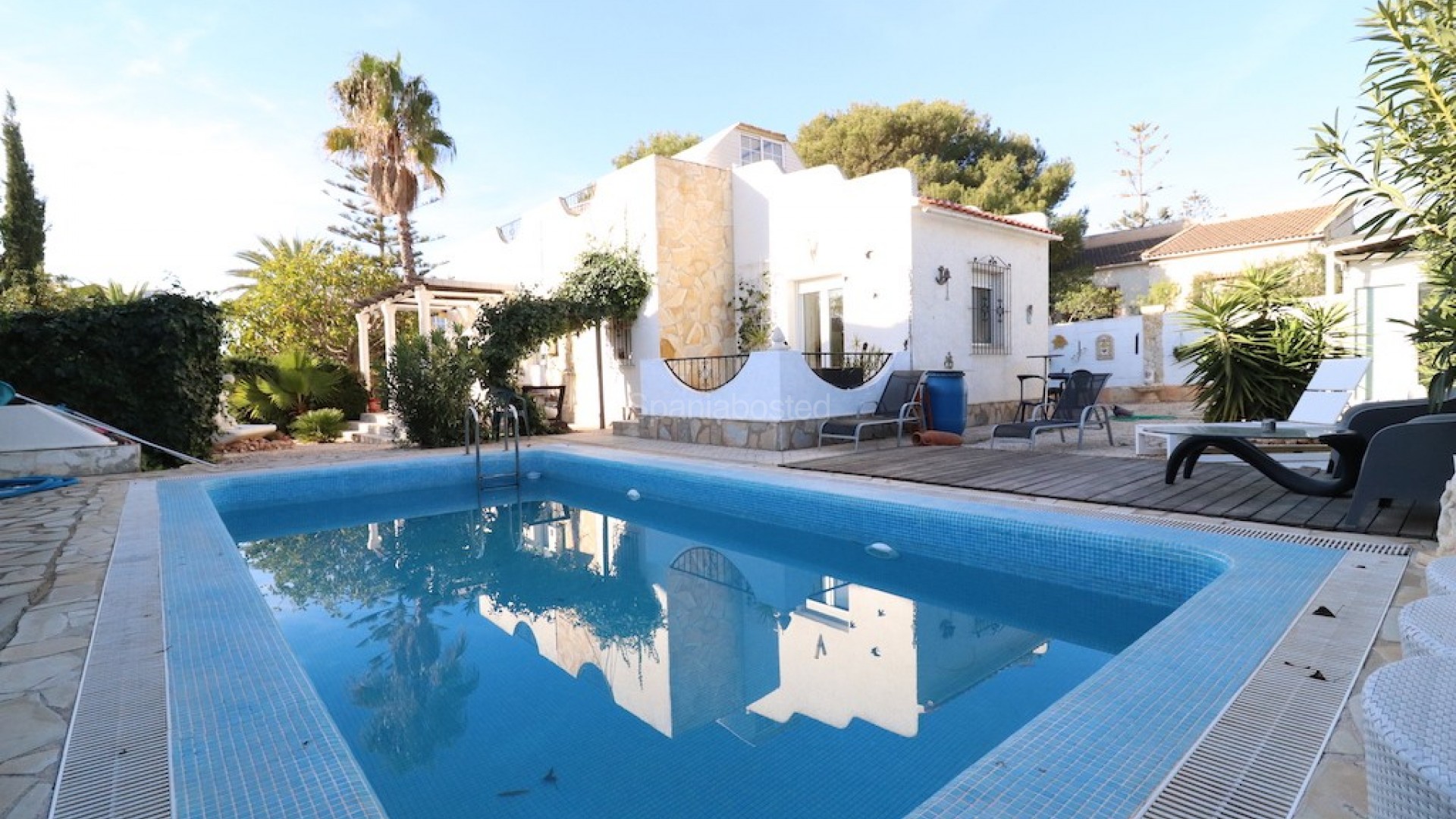 Resale - Villa -
La Zenia