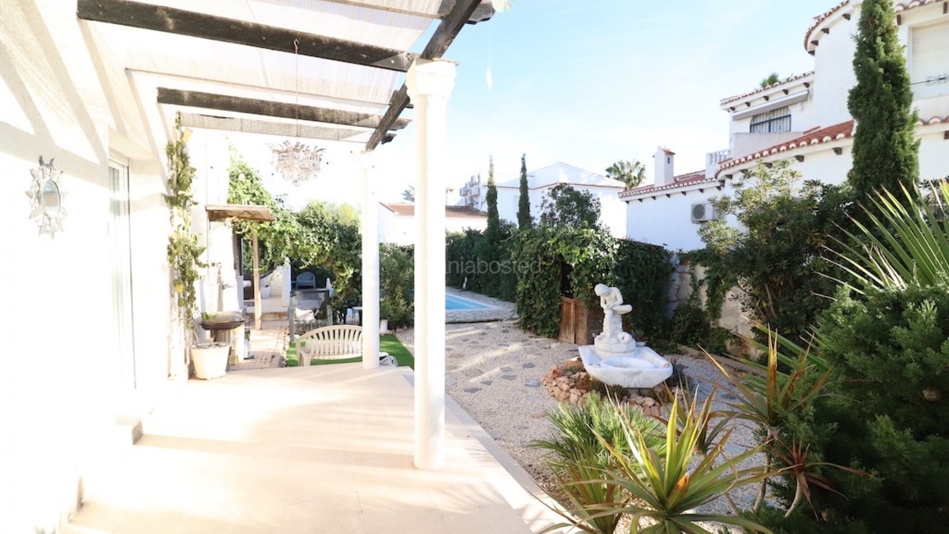 Resale - Villa -
La Zenia