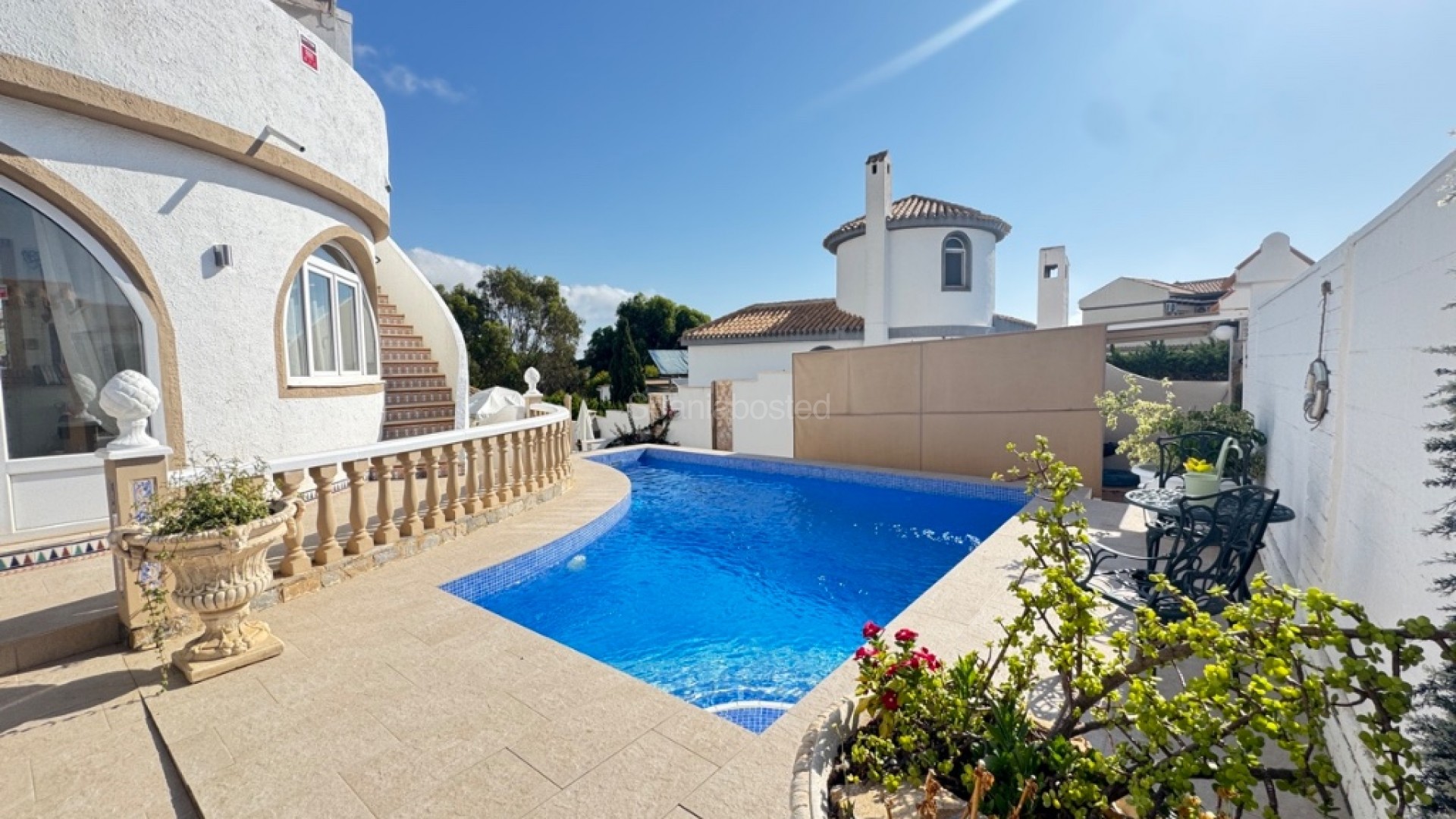 Resale - Villa -
La Zenia