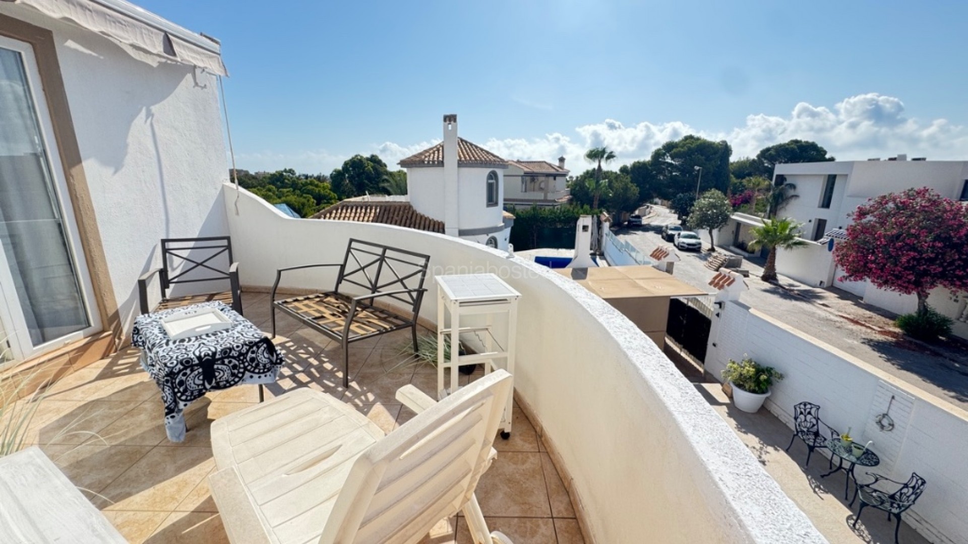 Resale - Villa -
La Zenia