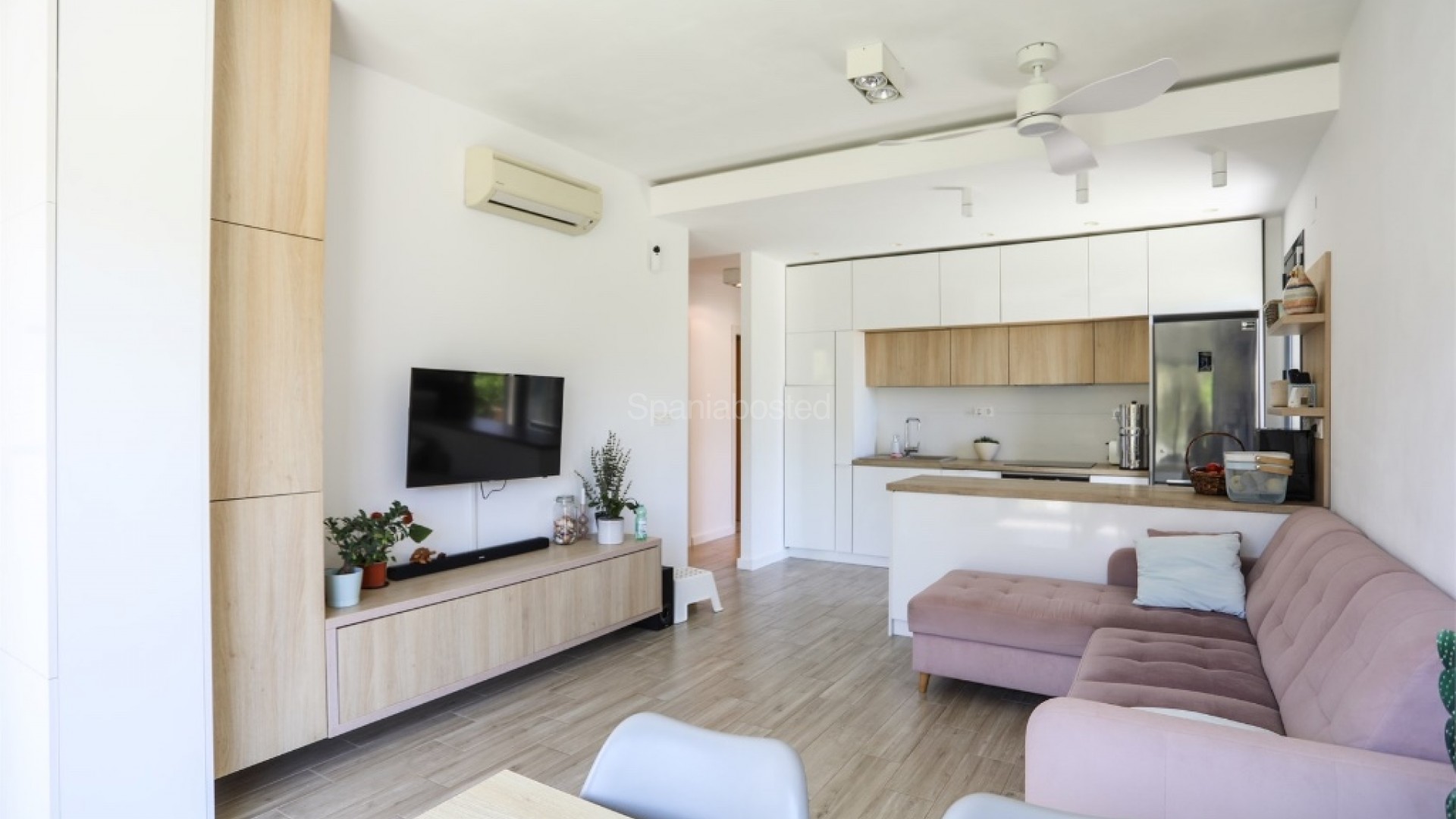 Resale - Villa -
La Zenia