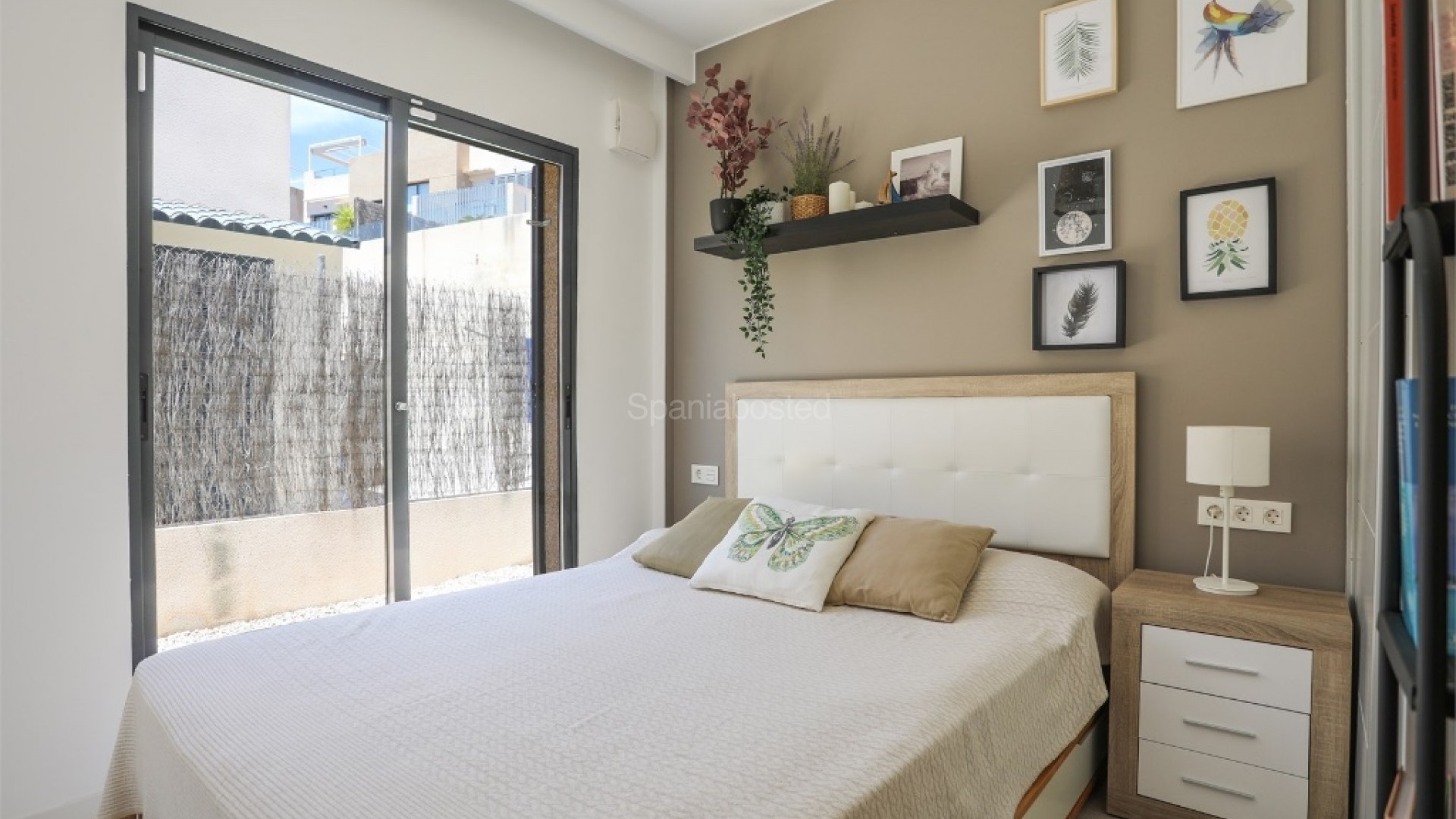 Resale - Villa -
La Zenia