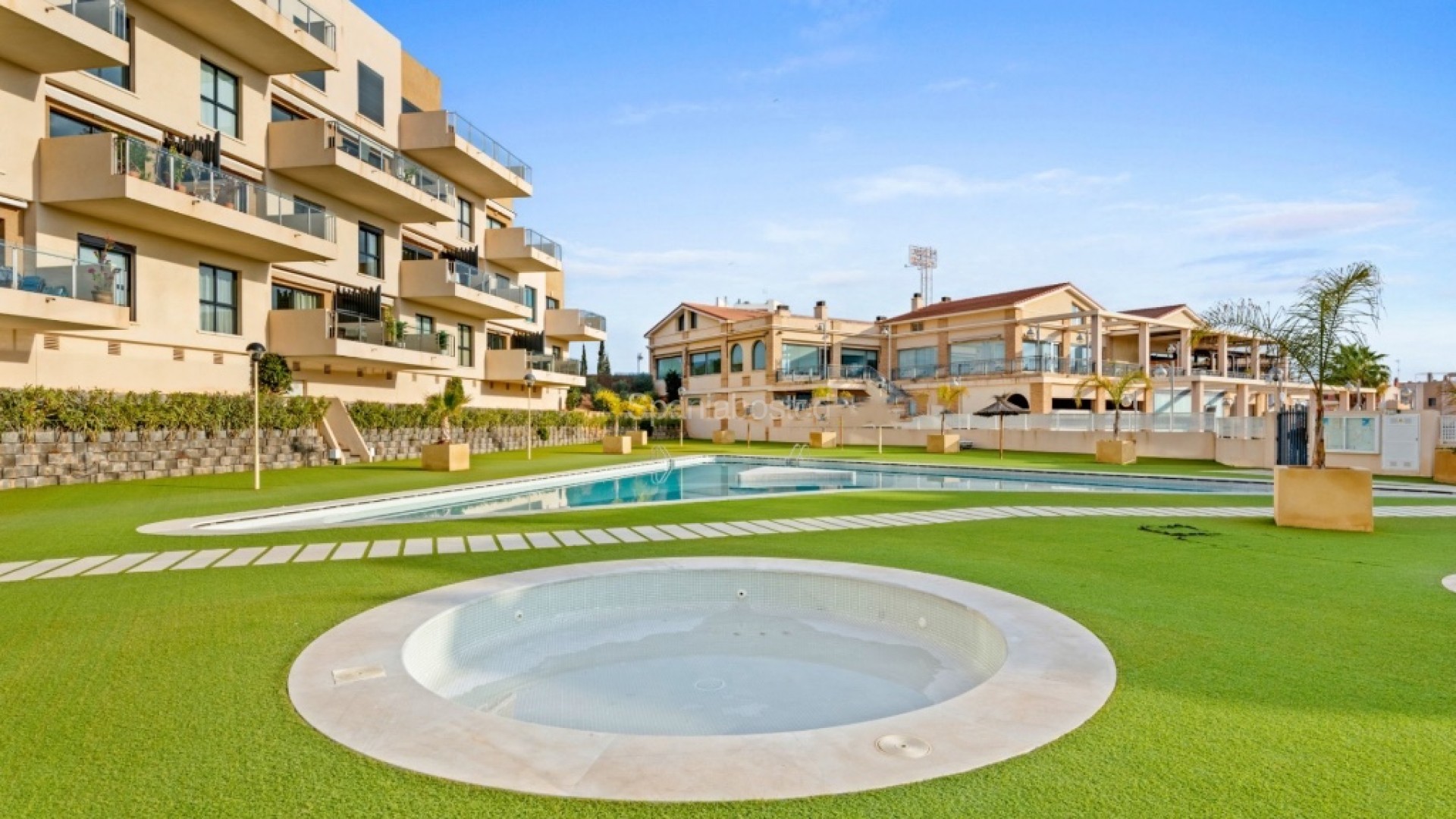 Resale - Villa -
La Zenia