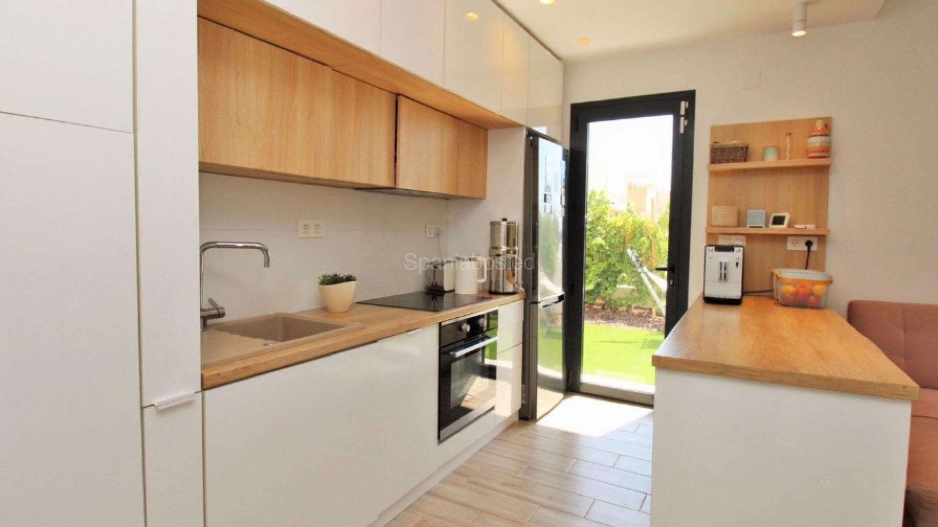 Resale - Villa -
La Zenia