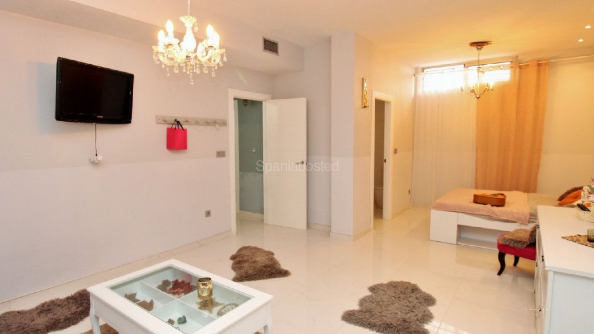 Resale - Villa -
La Zenia