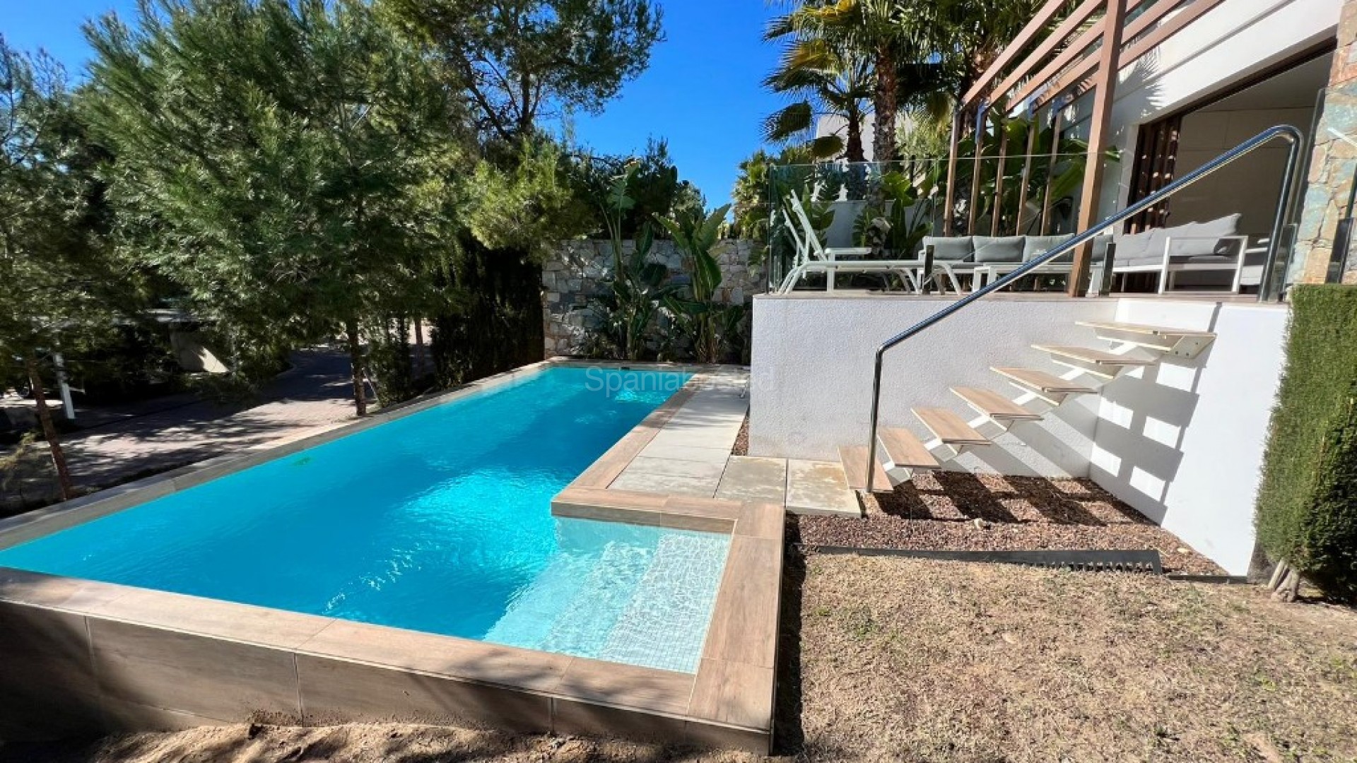 Resale - Villa -
Las Colinas - Las Colinas Golf