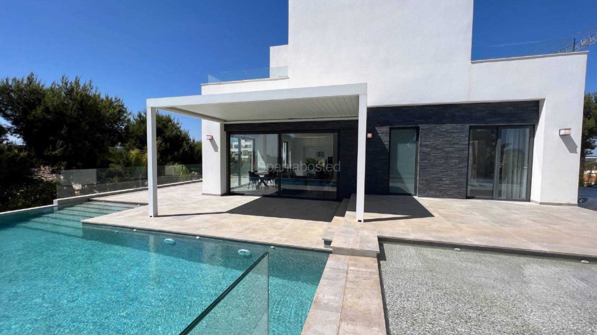 Resale - Villa -
Las Colinas - Las Colinas Golf