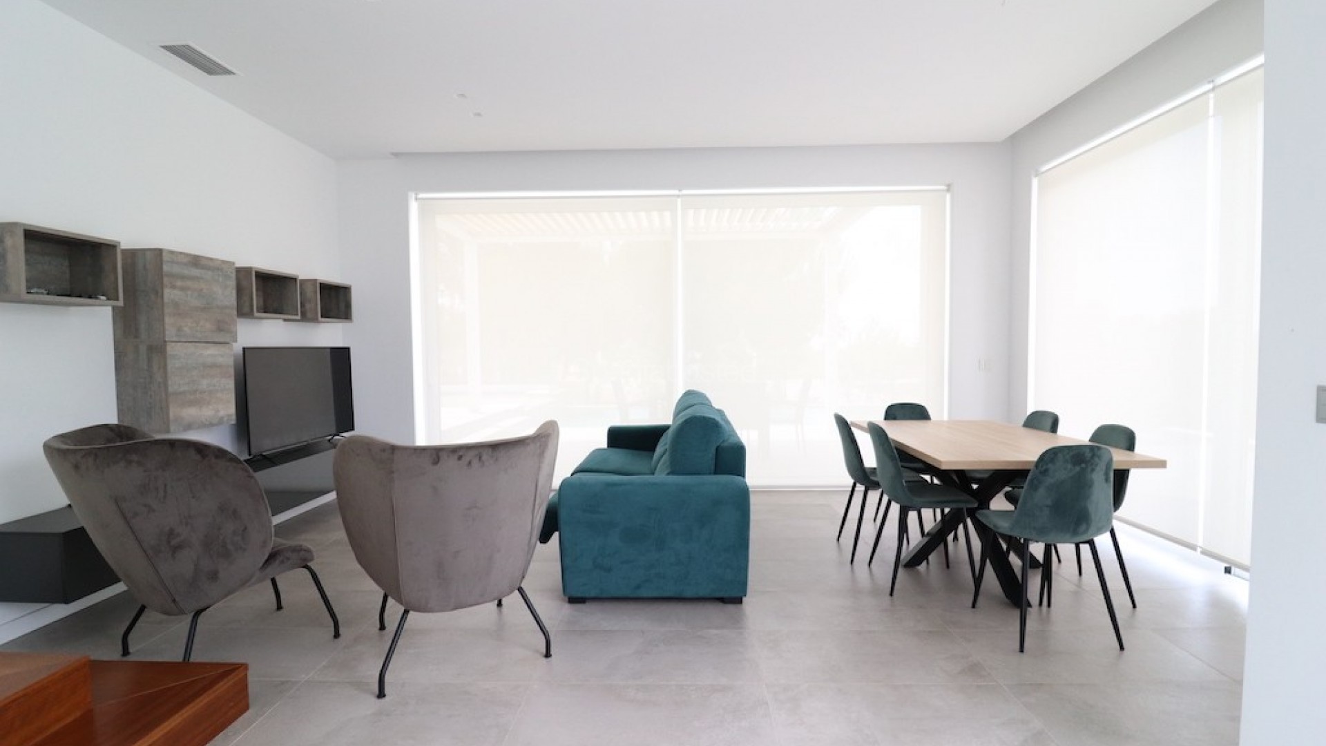 Resale - Villa -
Las Colinas - Las Colinas Golf