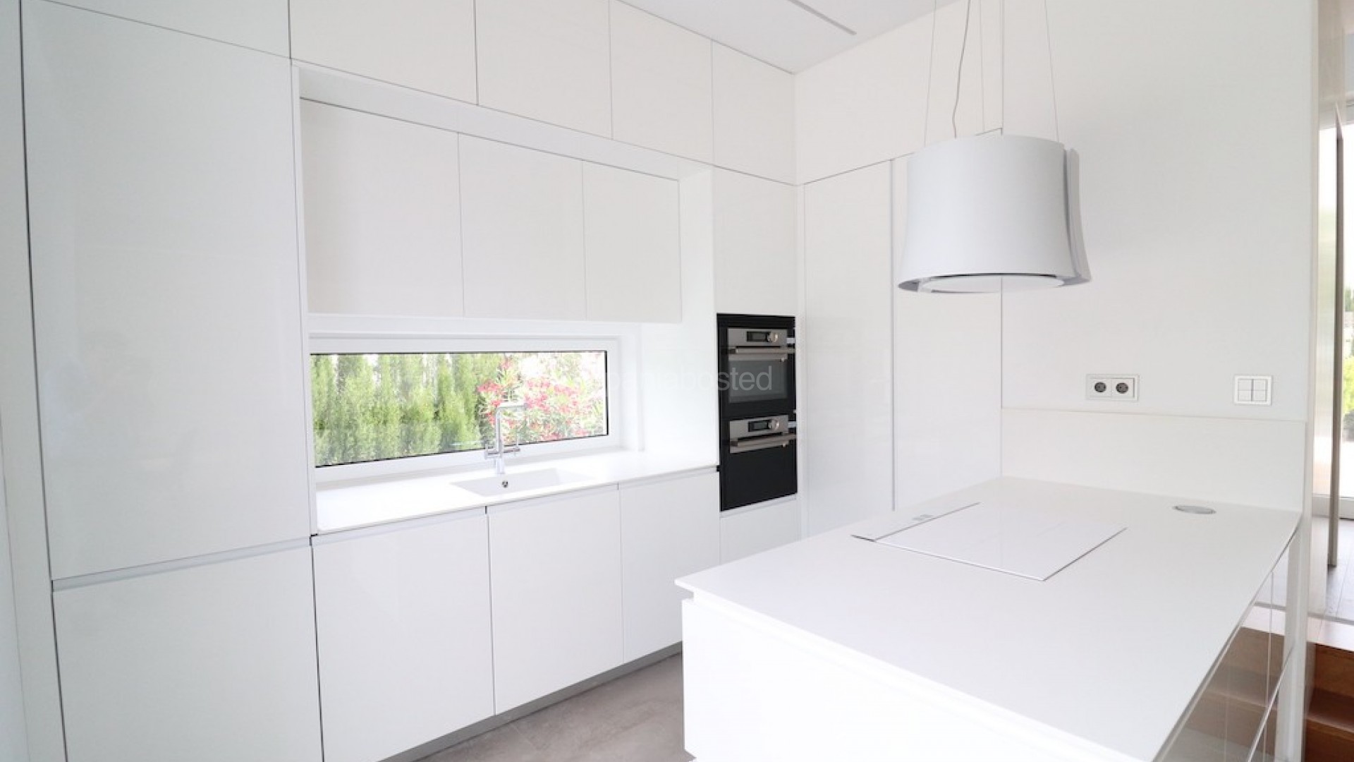 Resale - Villa -
Las Colinas - Las Colinas Golf