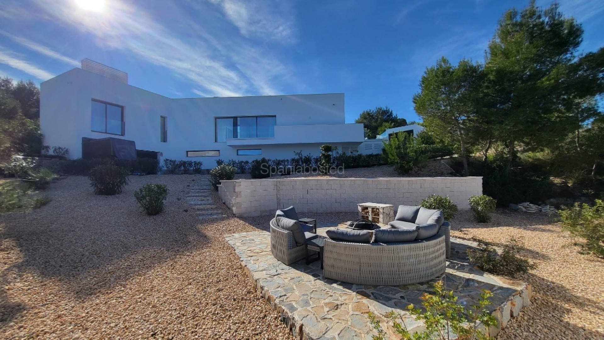 Resale - Villa -
Las Colinas - Las Colinas Golf