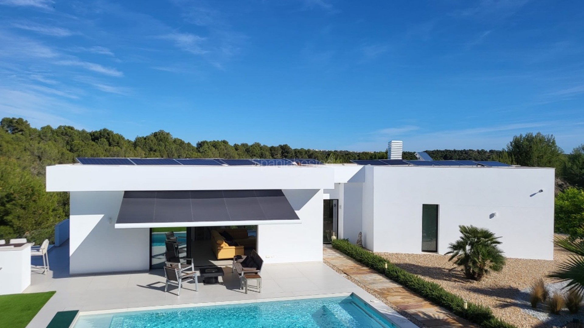 Resale - Villa -
Las Colinas - Las Colinas Golf