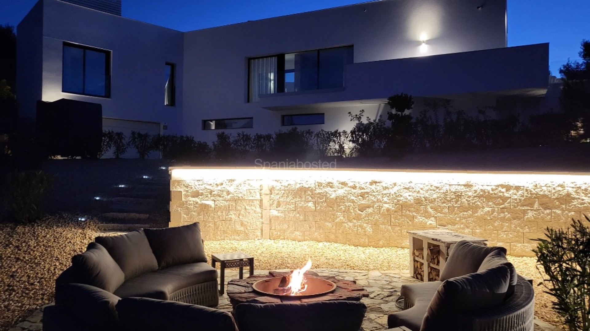 Resale - Villa -
Las Colinas - Las Colinas Golf