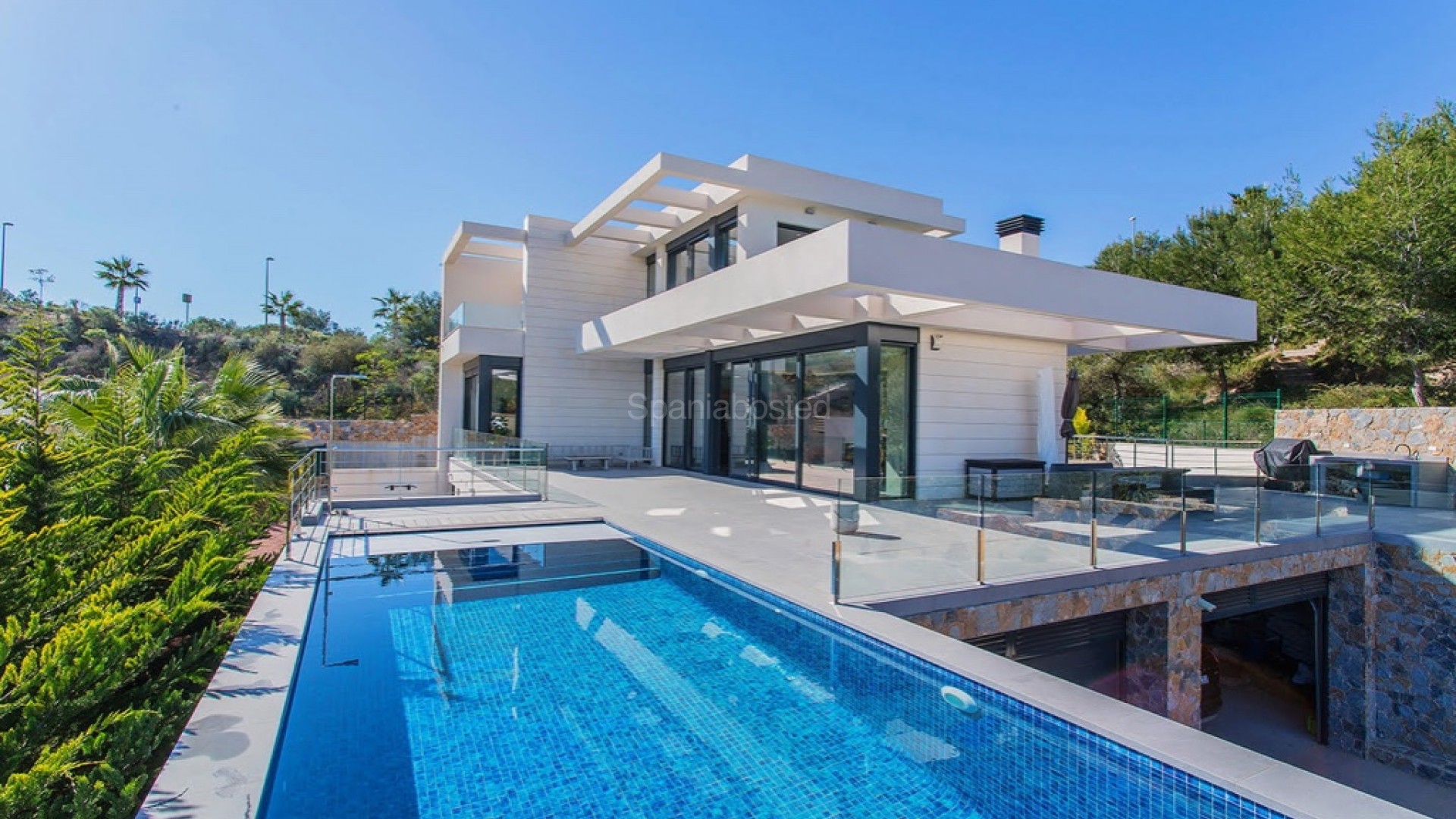 Resale - Villa -
Las Colinas - Las Colinas Golf